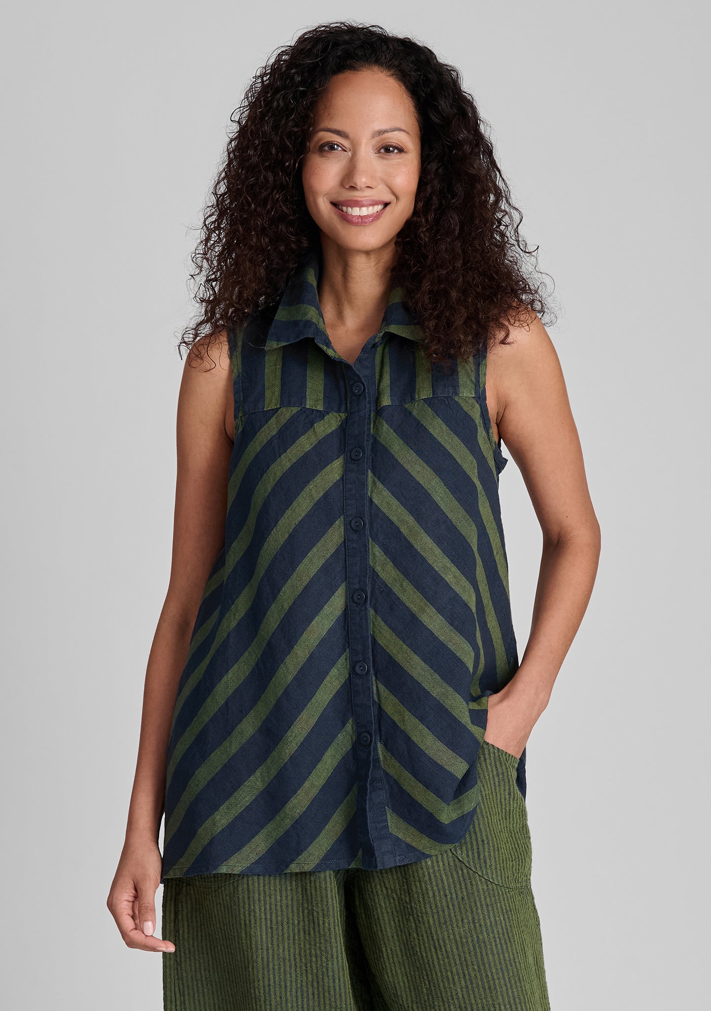 Skyline Blouse - Sleeveless Linen Blouse for Women | Breathable Summer Top | Perfect for Office, Beach & Casual Outings