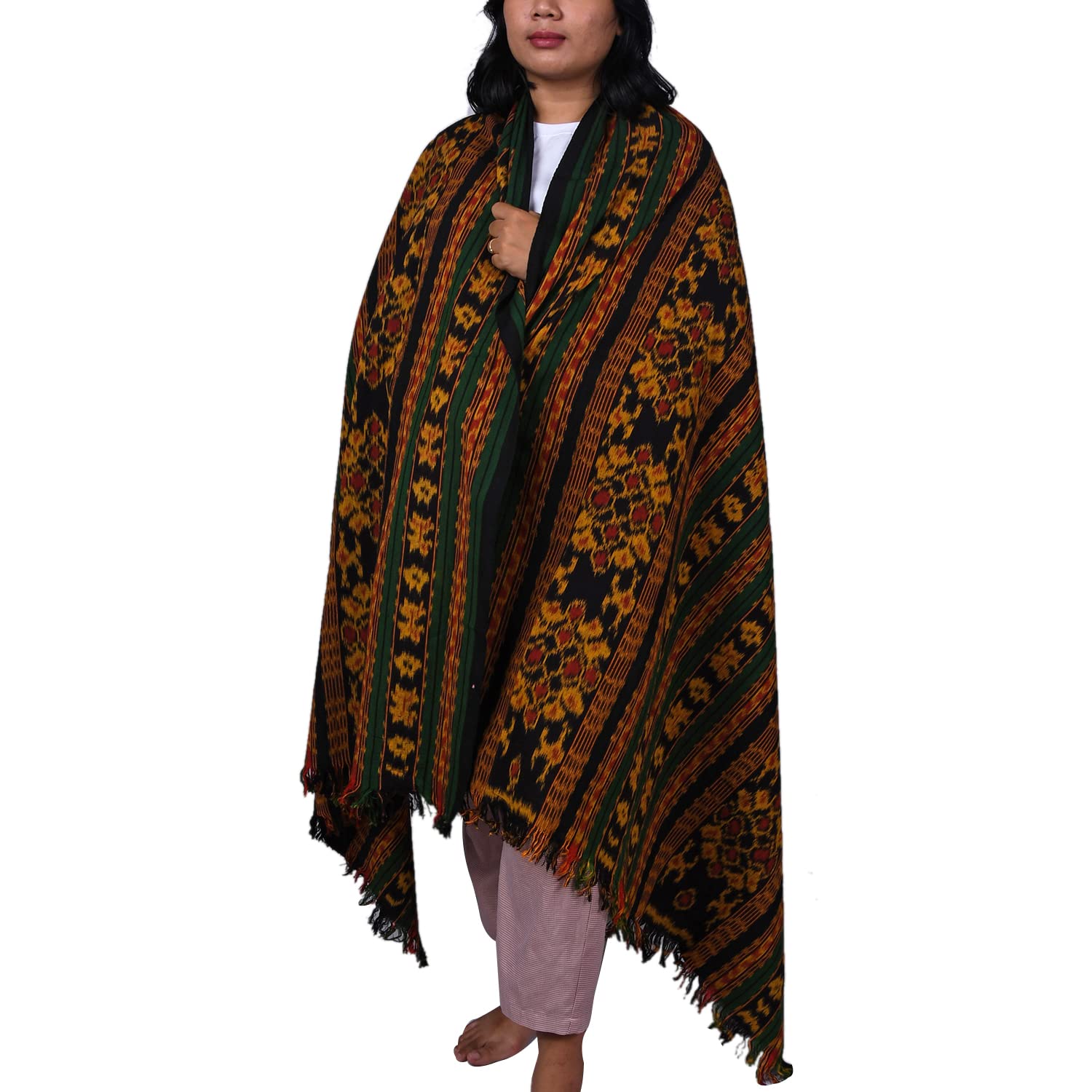 Handmade Ultra-Soft Animal Motif Shawl Tapestry - Perfect Graduation Gift for Women, Birthday Present, Boho Home Decor & Cozy Winter Accessory