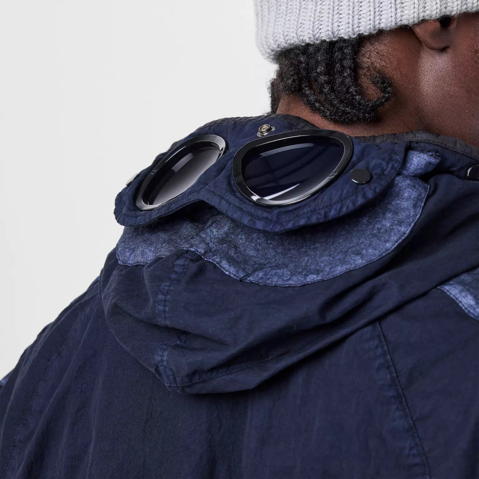 CP Company 50 Fili Gum Mixed Goggle Jacket - Waterproof Windbreaker for Outdoor Sports & Urban Fashion