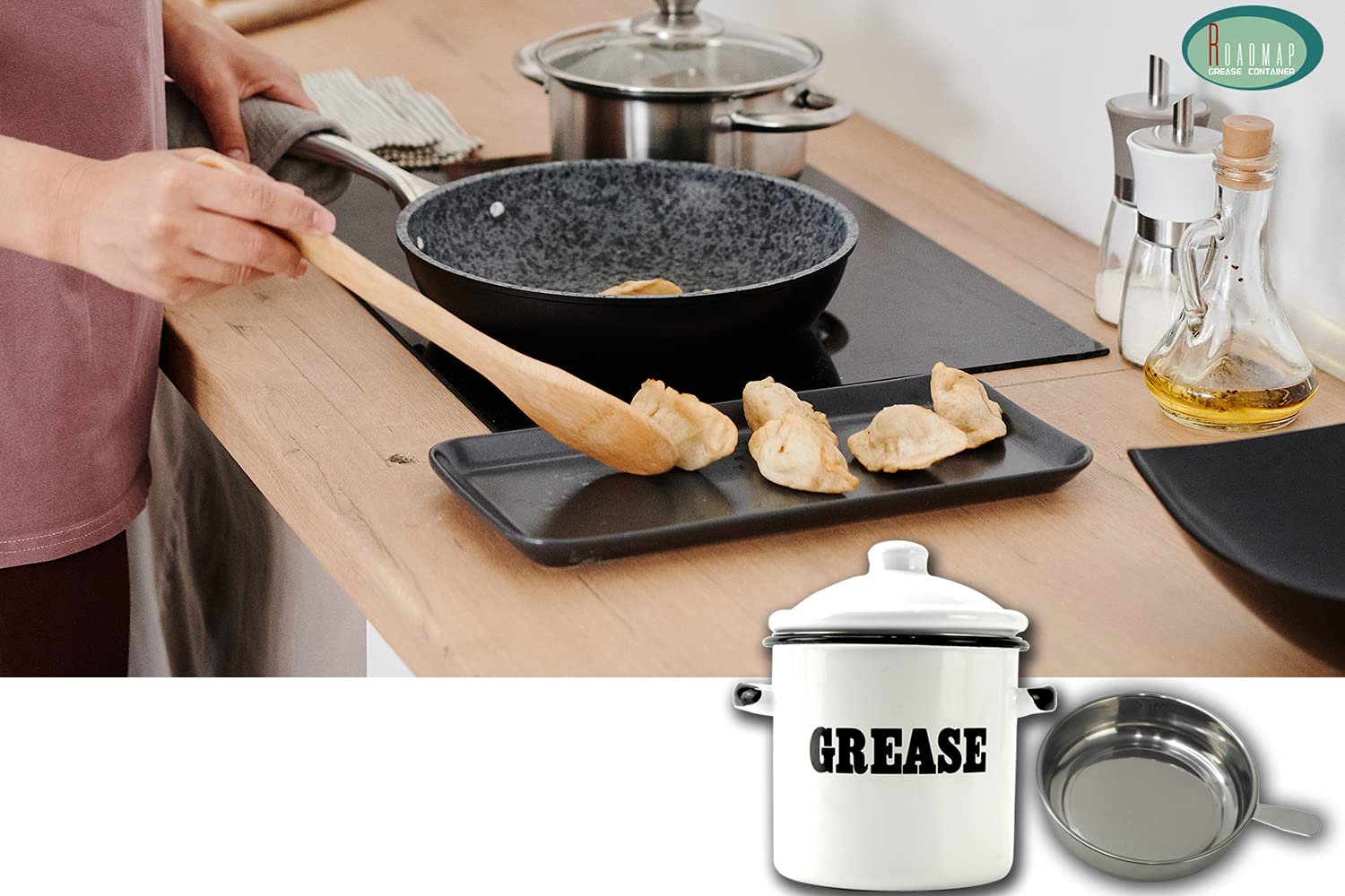 1.5L White Enamel Bacon Grease Container with Strainer - Farmhouse Kitchen Oil Storage Jar - Perfect for Collecting & Storing Cooking Oil, Bacon Drippings - Ideal for Farmhouse Decor & Home Cooking