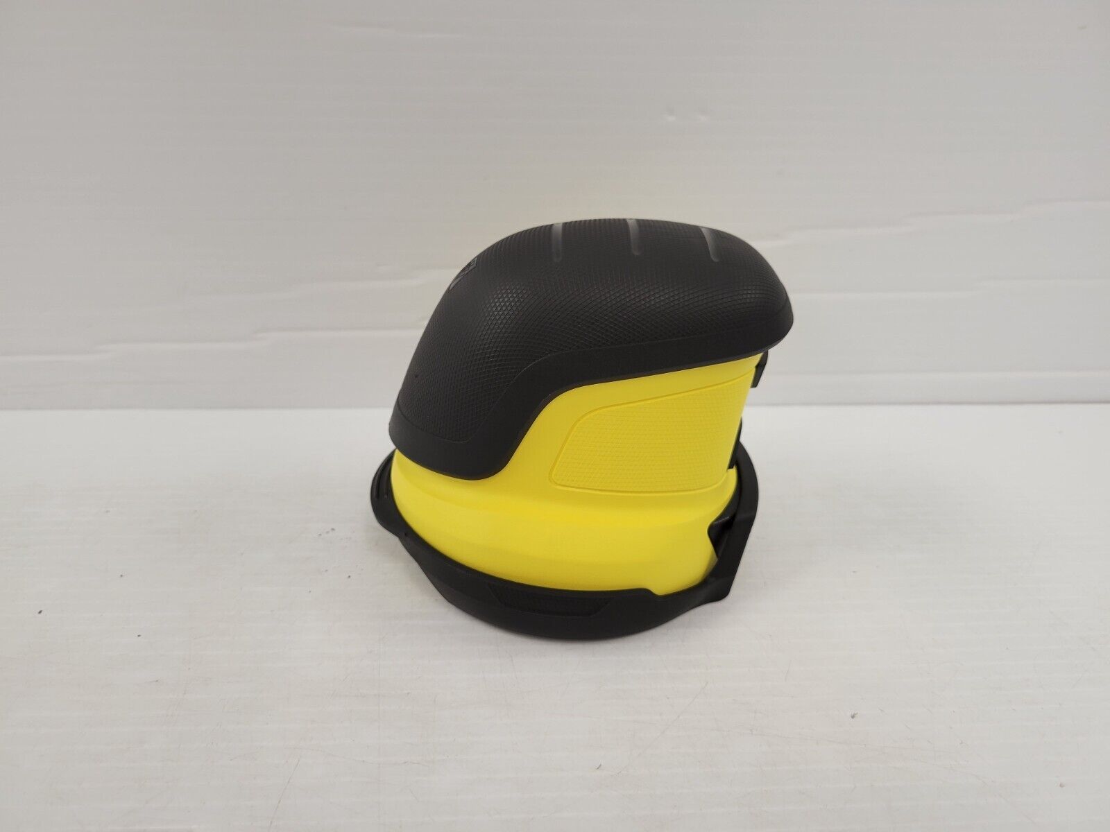 Karcher Deicer Car Polisher - 12V Portable Ice Scraper & Car Wax Applicator for Winter Auto Care - Perfect for Windshield, Windows & Vehicle Detailing