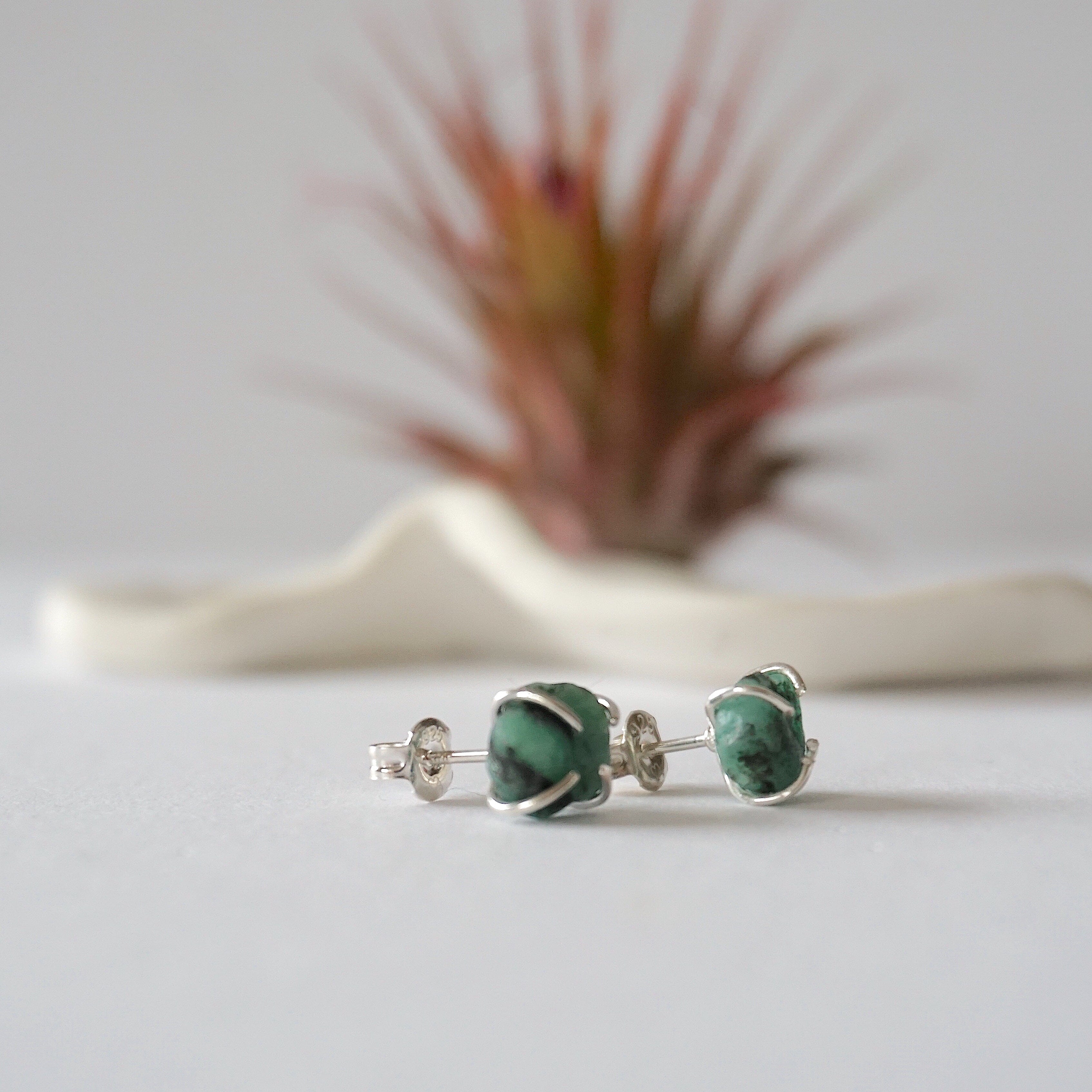 Natural Raw Emerald Huggie Stud Earrings - 925 Sterling Silver Jewelry for Women - Perfect for Everyday Wear, Gifts & Special Occasions