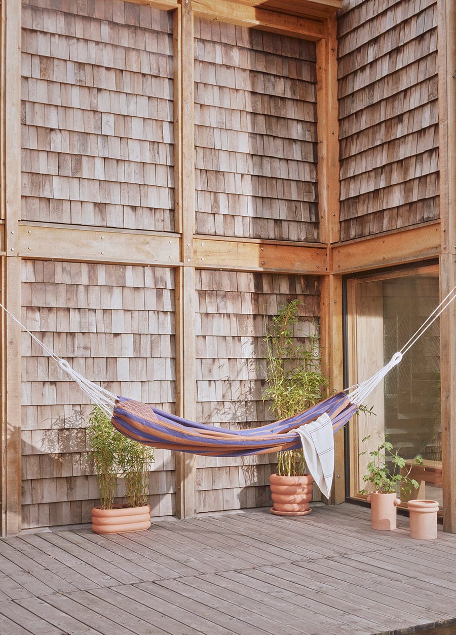 Premium Kyoto Hammock for Outdoor Relaxation - Caramel & Blue Double Hammock - Perfect for Backyard, Camping, Beach & Travel