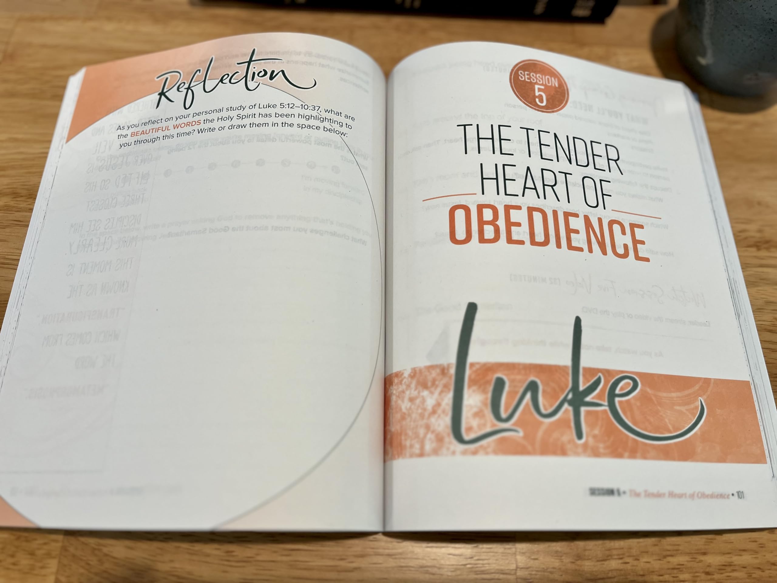Luke Bible Study Guide with Streaming Video: Gut-Level Compassion - Beautiful Word Bible Studies for Small Groups, Personal Devotion & Church Ministry