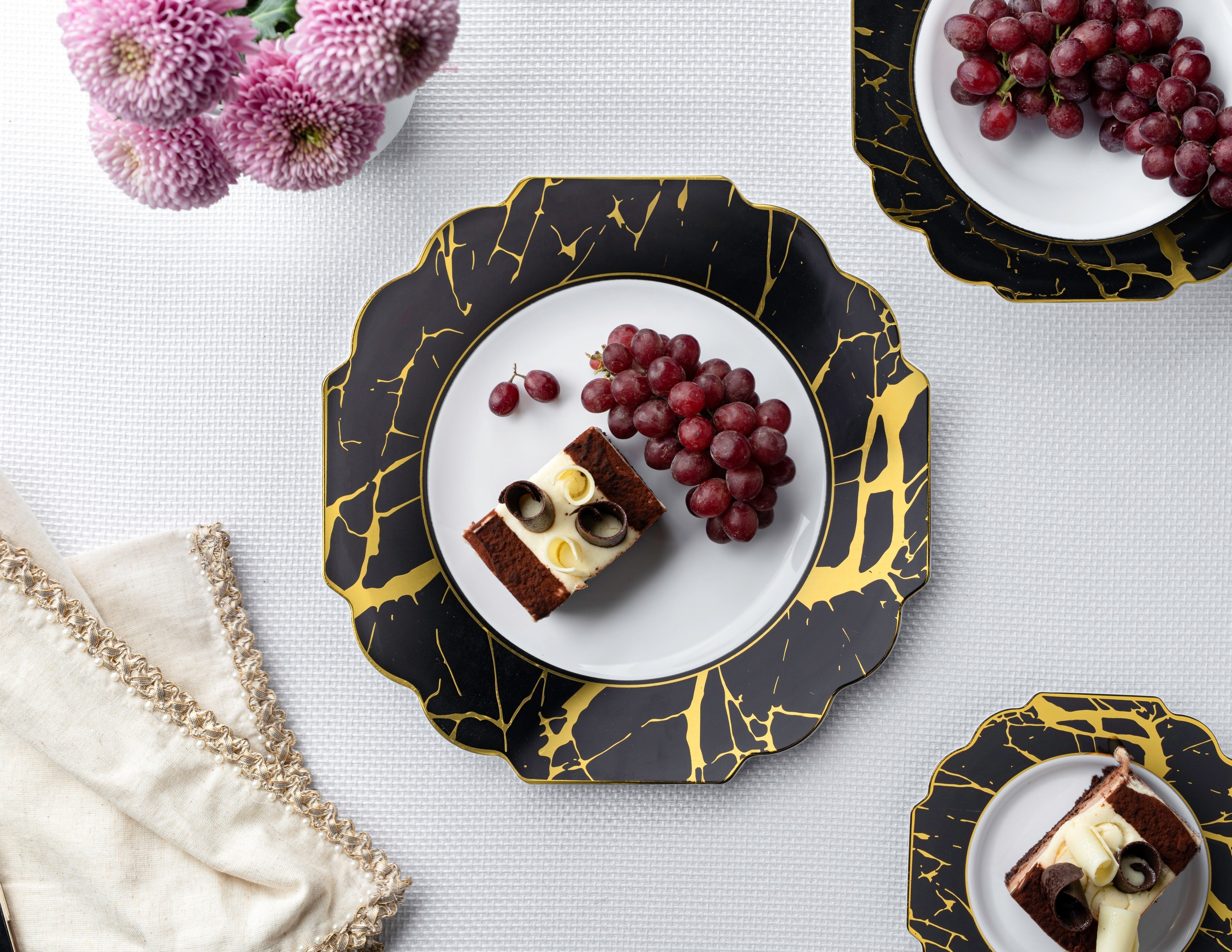 10-Pack Black & Gold Marble Plastic Plates - Elegant Disposable Dinnerware for Parties, Weddings & Events - BPA-Free Durable Plates for Home, Catering & Outdoor Use