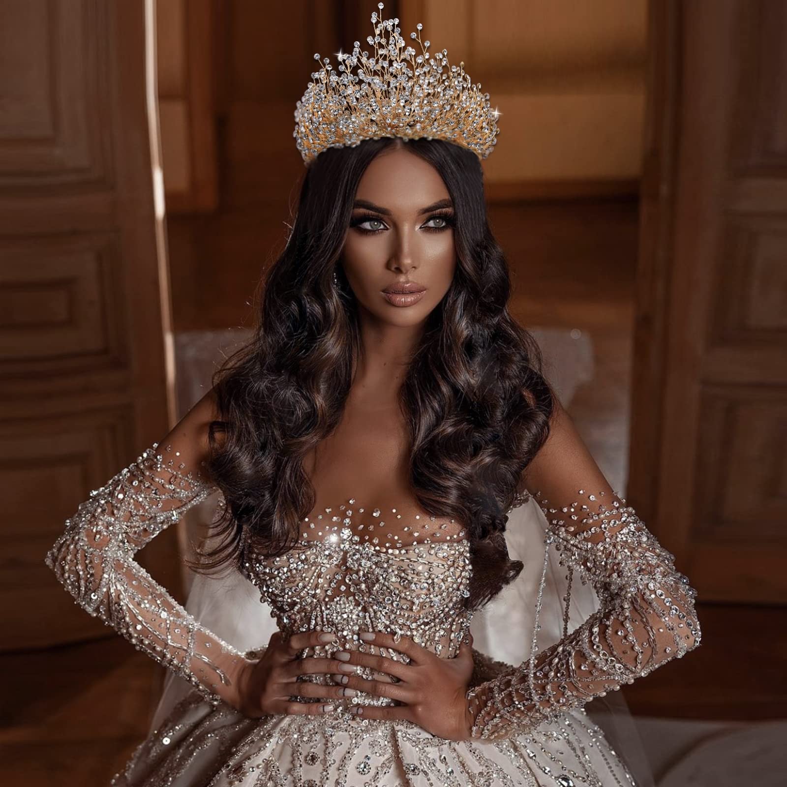 TRiXY Crystal Bridal Wedding Tiara Crown - Elegant Queen Headpiece for Brides, Birthday Parties & Pageants | Golden Single Crown Hair Accessory (HP193) | Perfect for Weddings, Prom, Quinceañera & Special Occasions