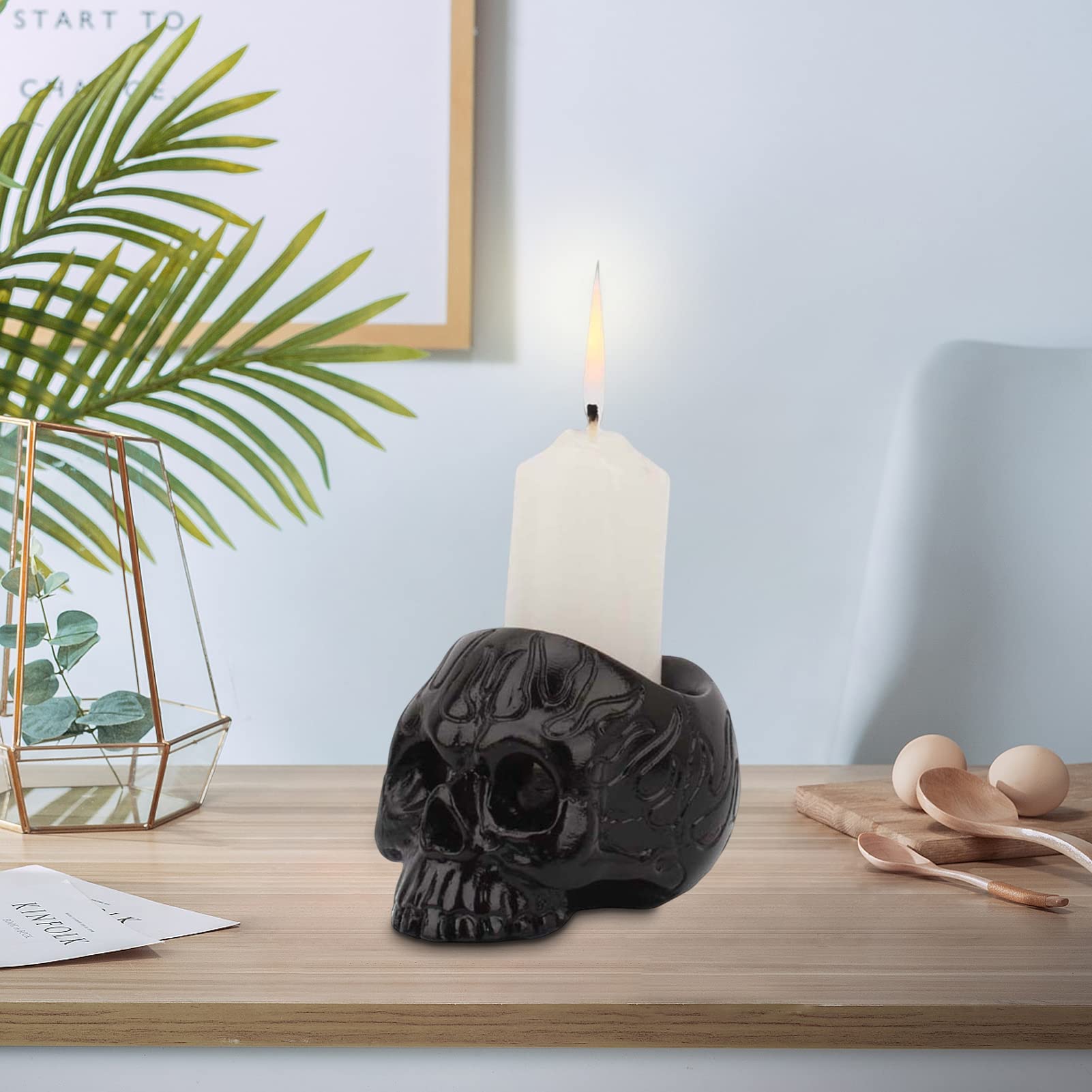 Gothic Mini Skull Candle Holder - Black Resin Skeleton Candlestick for Halloween Decor, Table Centerpiece & Spooky Home Décor - Perfect for Parties, Altars & Gothic Interior Design