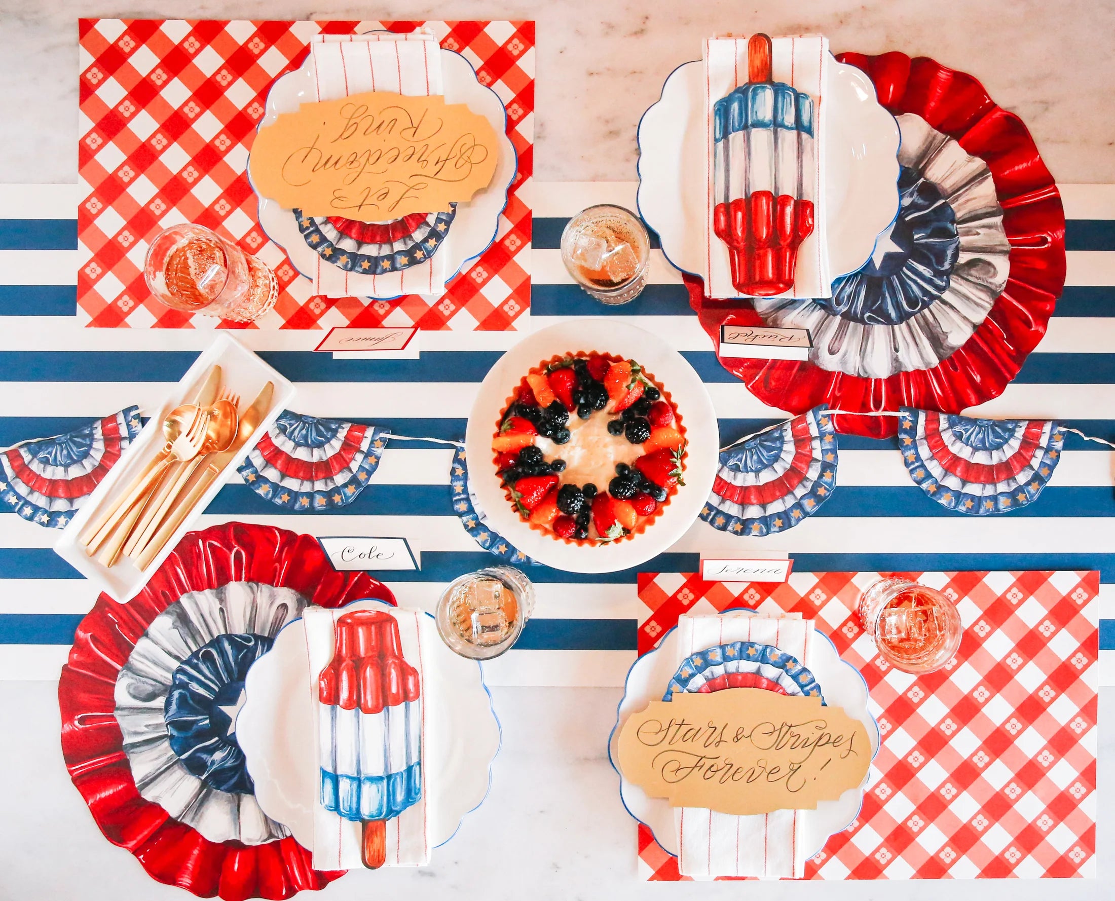 Hester & Cook Checkered Picnic Placemat - Waterproof & Reusable Outdoor Dining Mat for Picnics, BBQs, and Parties