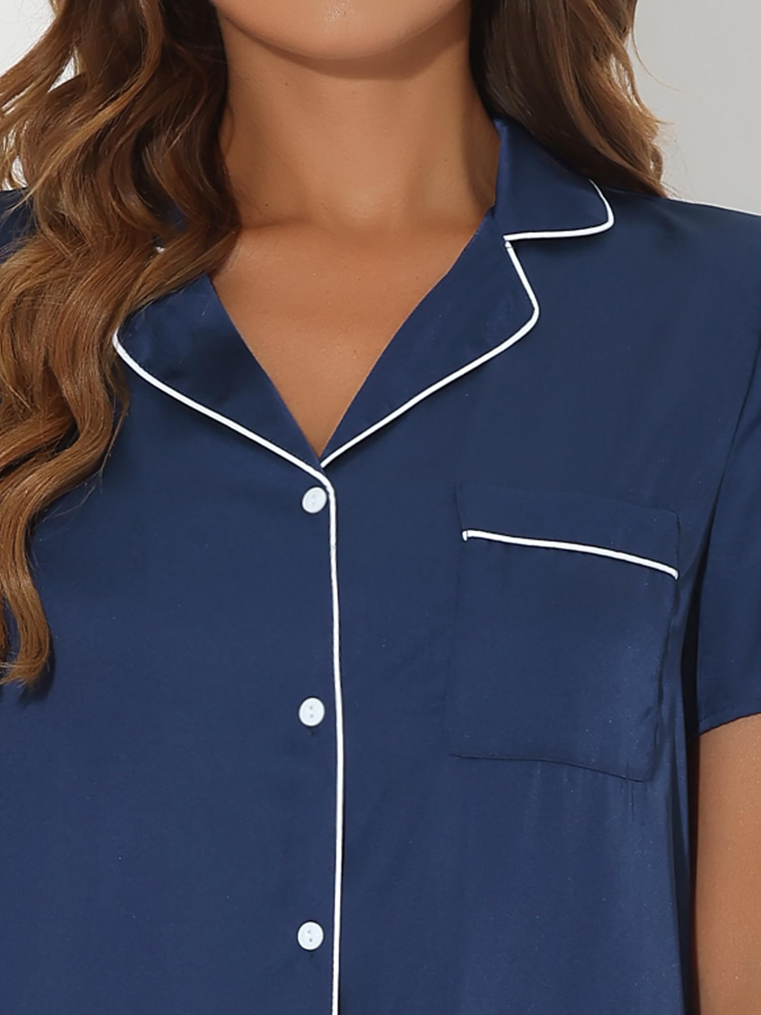 Cheibear Women's Satin Pajama Set - Soft Sleepwear Shorts & Top Lounge Outfit for Comfortable Nightwear & Relaxing at Home - Perfect for Sleepovers, Vacations and Cozy Evenings