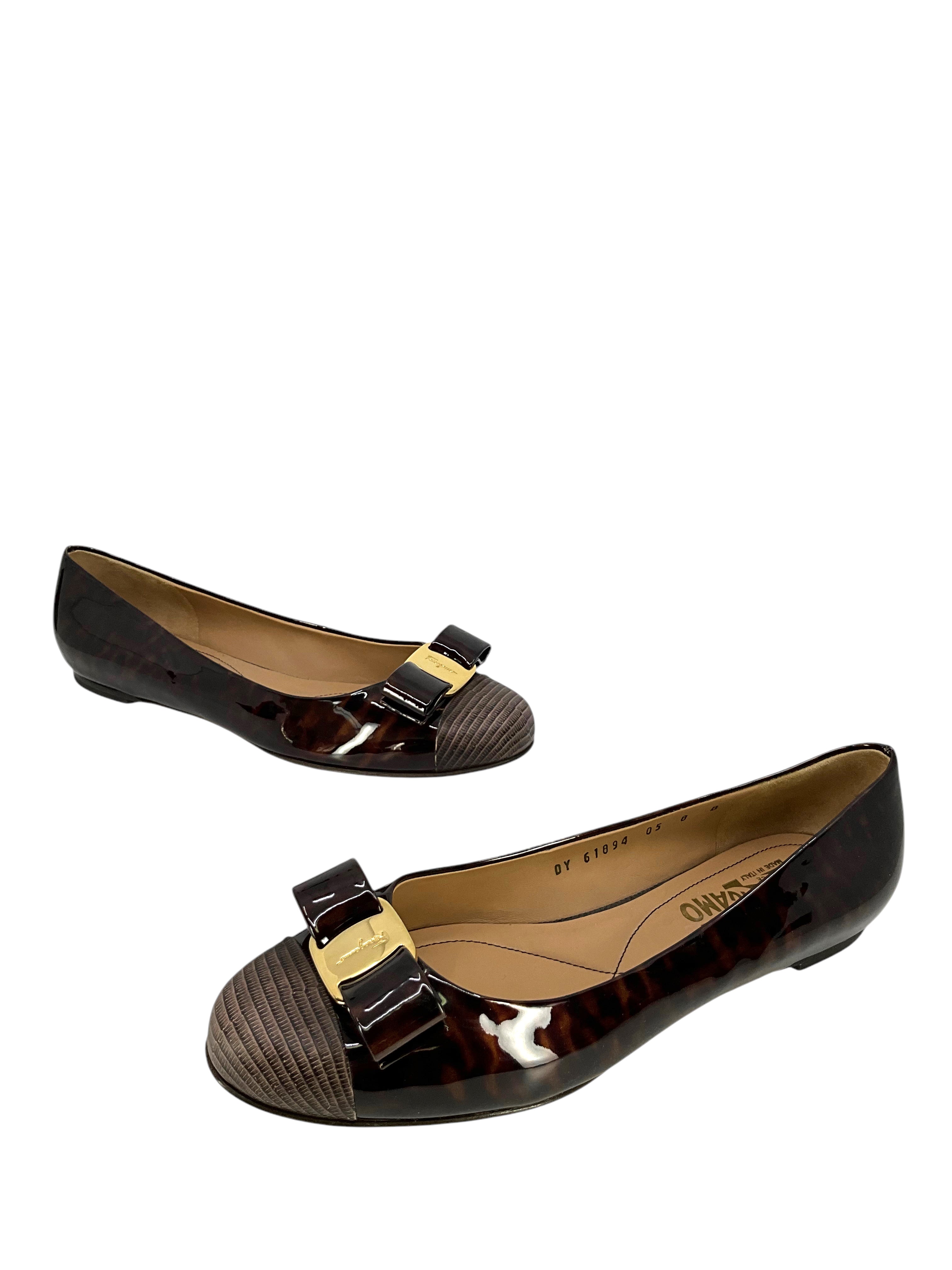 Salvatore Ferragamo Vara Bow Patent Leather Flats Women's Size 8 - New & Authentic - Perfect for Office, Wedding & Formal Occasions