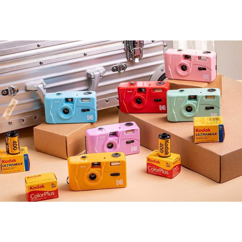 Kodak M35 Film Camera Starter Bundle with 35mm Film - Retro Vintage Style Camera for Beginners & Enthusiasts - Perfect for Travel, Parties & Everyday Photography (Yellow)
