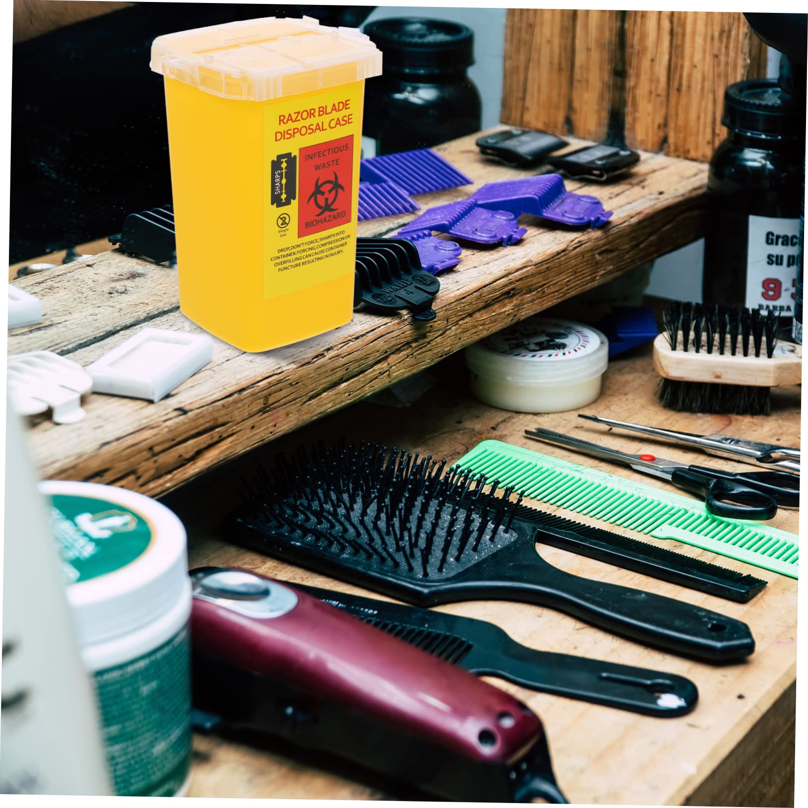 1pc Leaf Razor Travel Razor with Disposable Blade - Barber Shaving Case & Plastic Storage Container - Portable Auto Litter Box & Disposable Box Dispenser - Perfect for Travel, Salon Use & Home Organization (Yellow)
