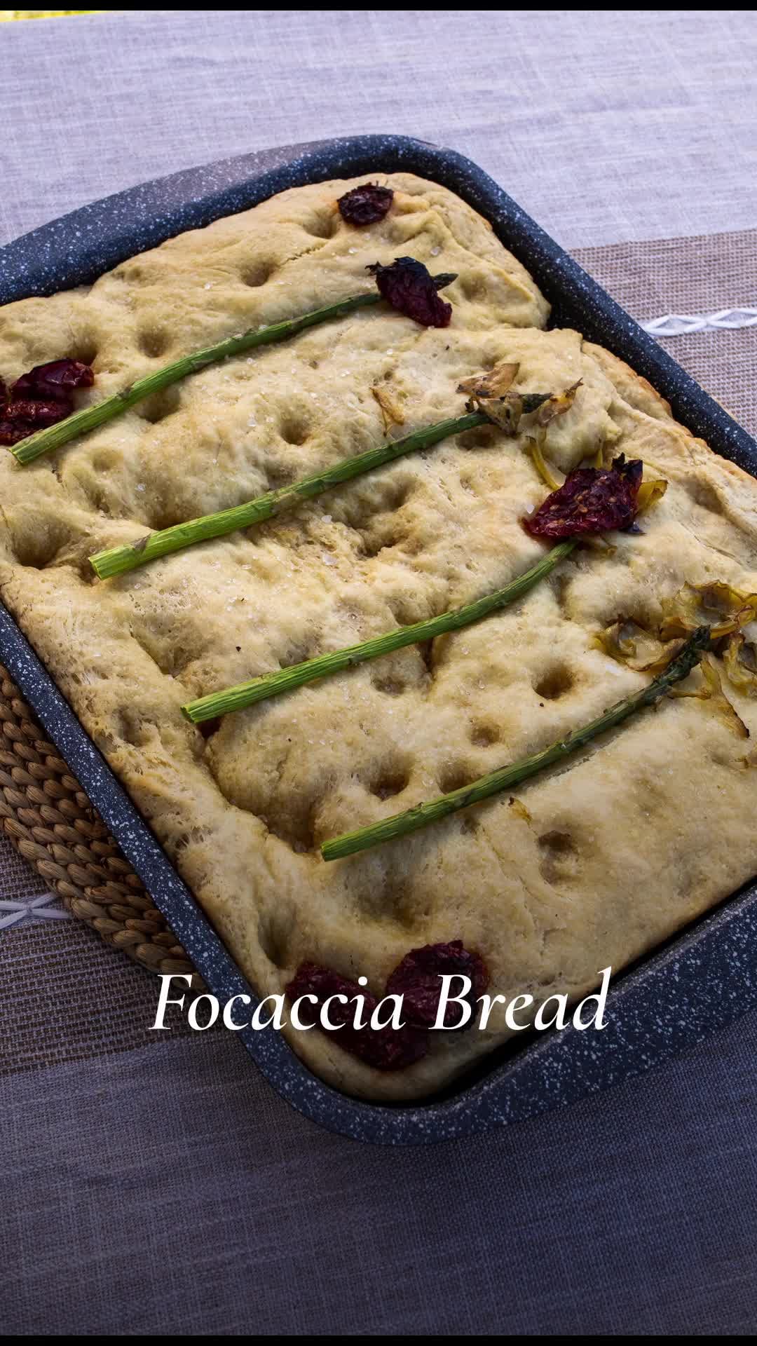 DaTerra Cucina Nonstick Baking Sheet Set of 2 | PFOA-Free Ceramic Coated Cookie Sheets | 16.1 x 11.7 Inch Oven Safe Baking Pans | Made in Italy | Perfect for Cookies, Pastries & Sheet Pan Dinners
