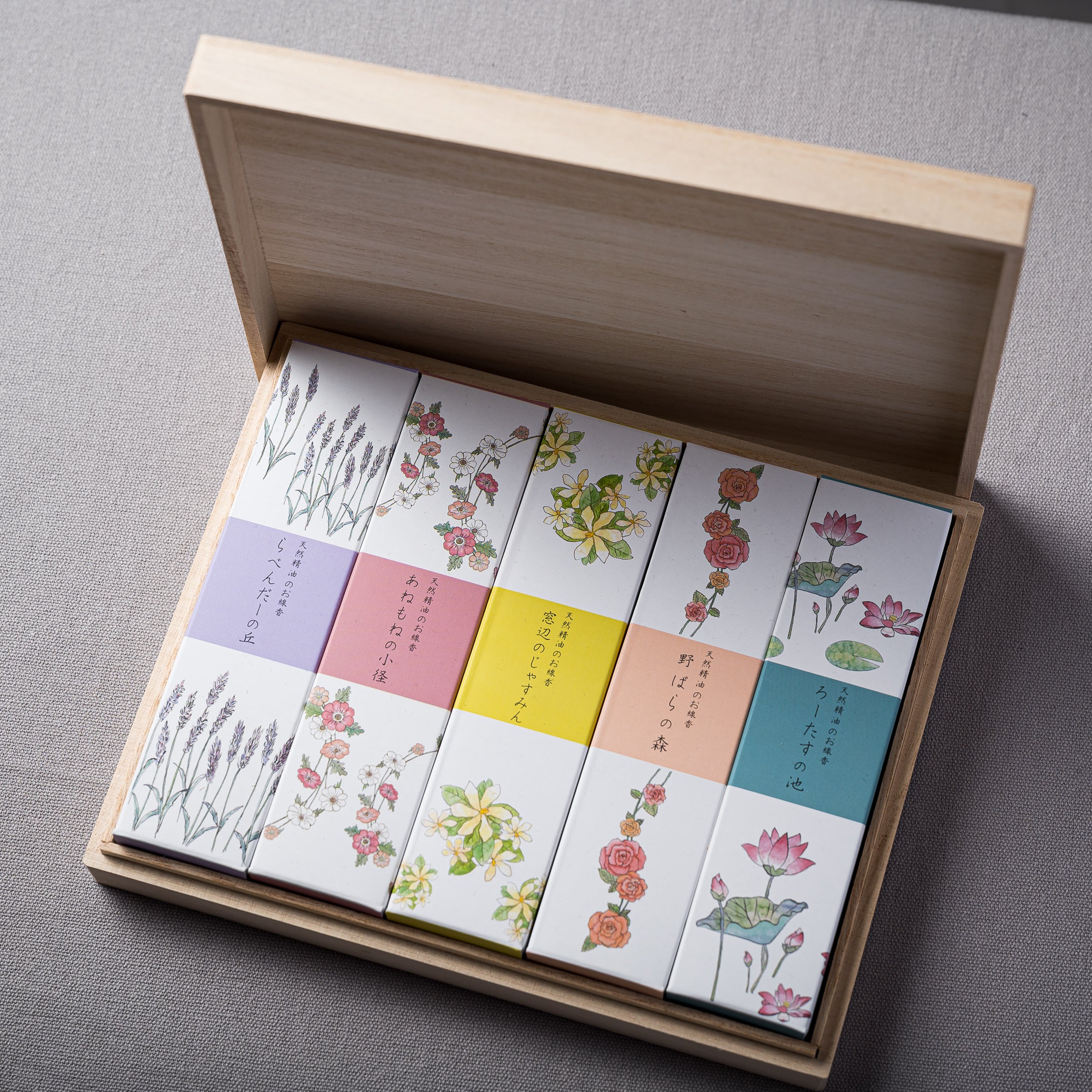 Premium Japanese Incense Sticks - 5 Fragrance Essential Oil Set (Lavender, Sandalwood, Jasmine, Rose, Citrus) for Meditation, Yoga, Aromatherapy & Home Relaxation