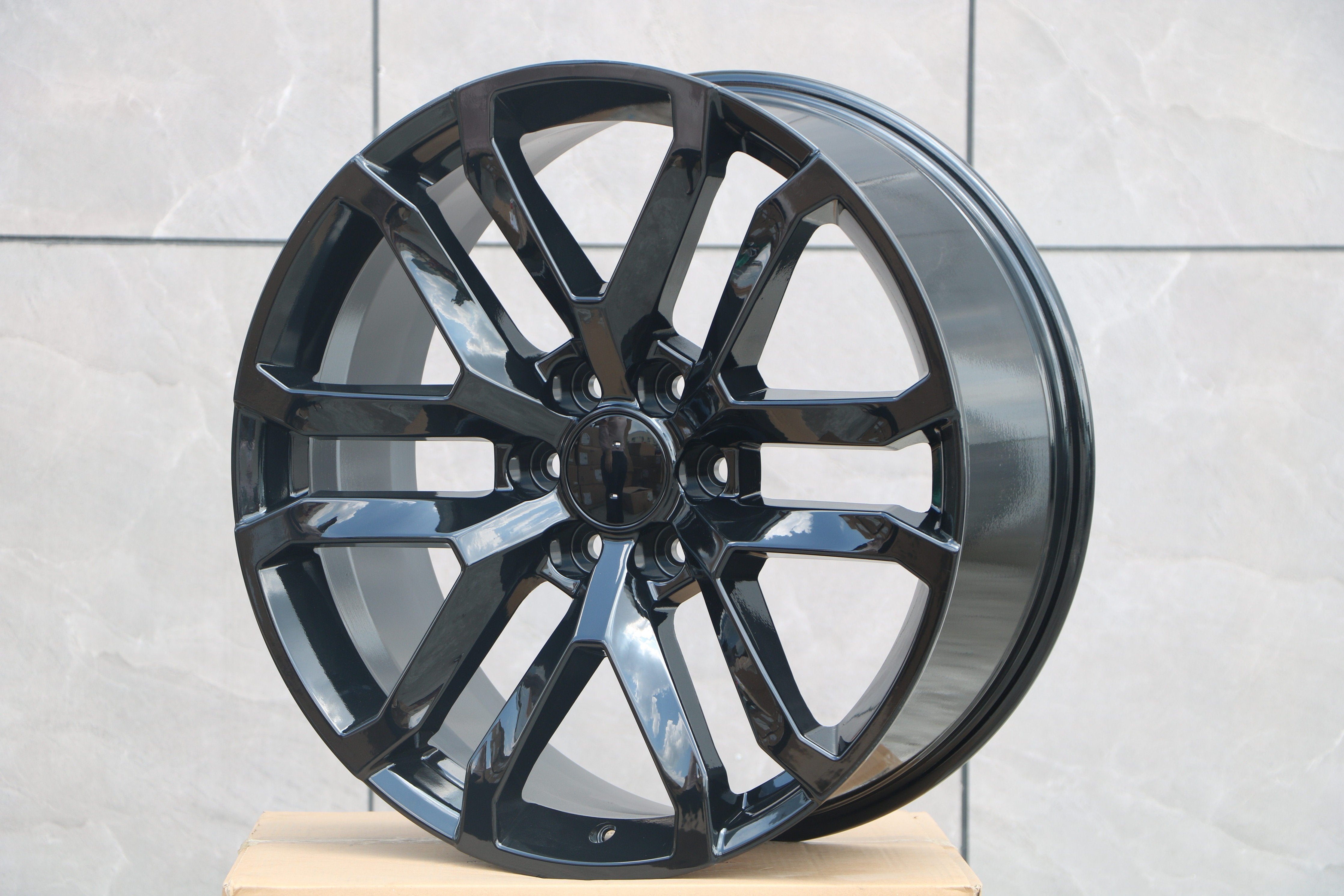 22-Inch Chrome Wheels for GMC Denali, Savana, Yukon, Sierra - Premium Alloy Rims for SUVs & Trucks - Perfect for Off-Roading, Street Performance & Custom Car Upgrades