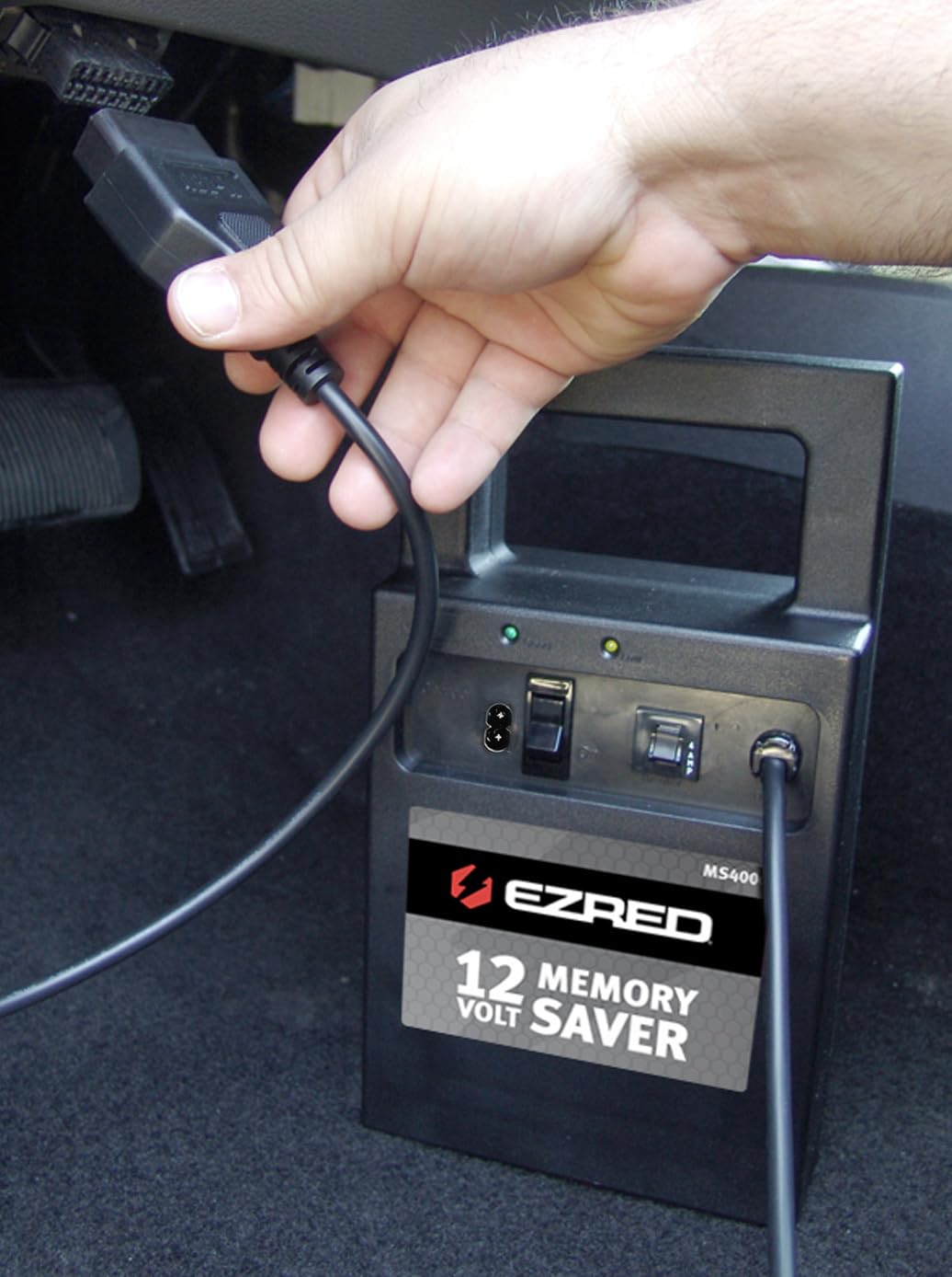 EZRED MS4000 Automotive Memory Saver with Built-In Charger - Preserve Car Settings During Battery Replacement - Ideal for Mechanics & DIY Car Maintenance (Black)