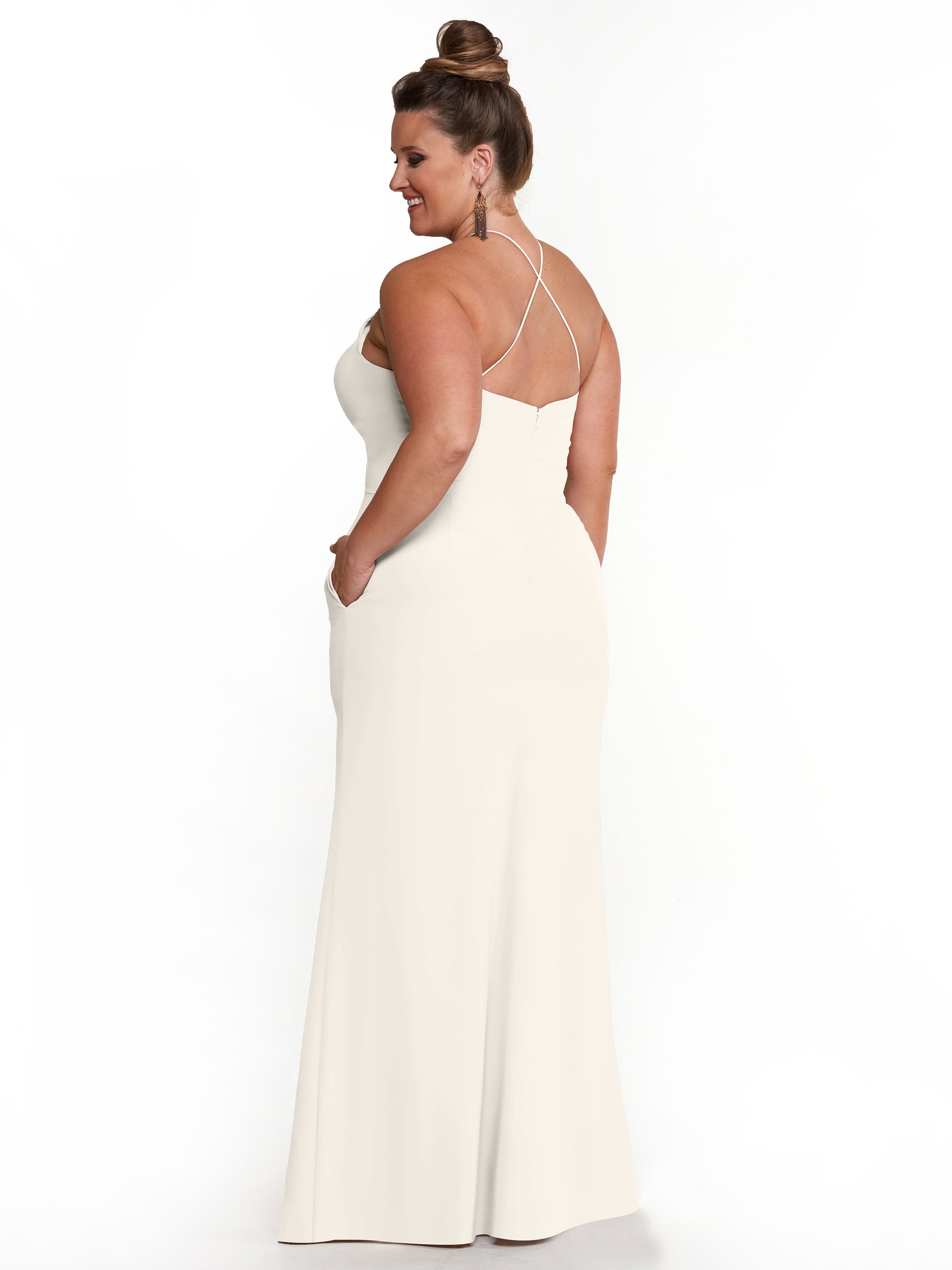 Elegant 83026 Sheath Stretch Chiffon Bridesmaid Dress with Halter Neckline & High Slit - Perfect for Weddings, Formal Events & Evening Parties