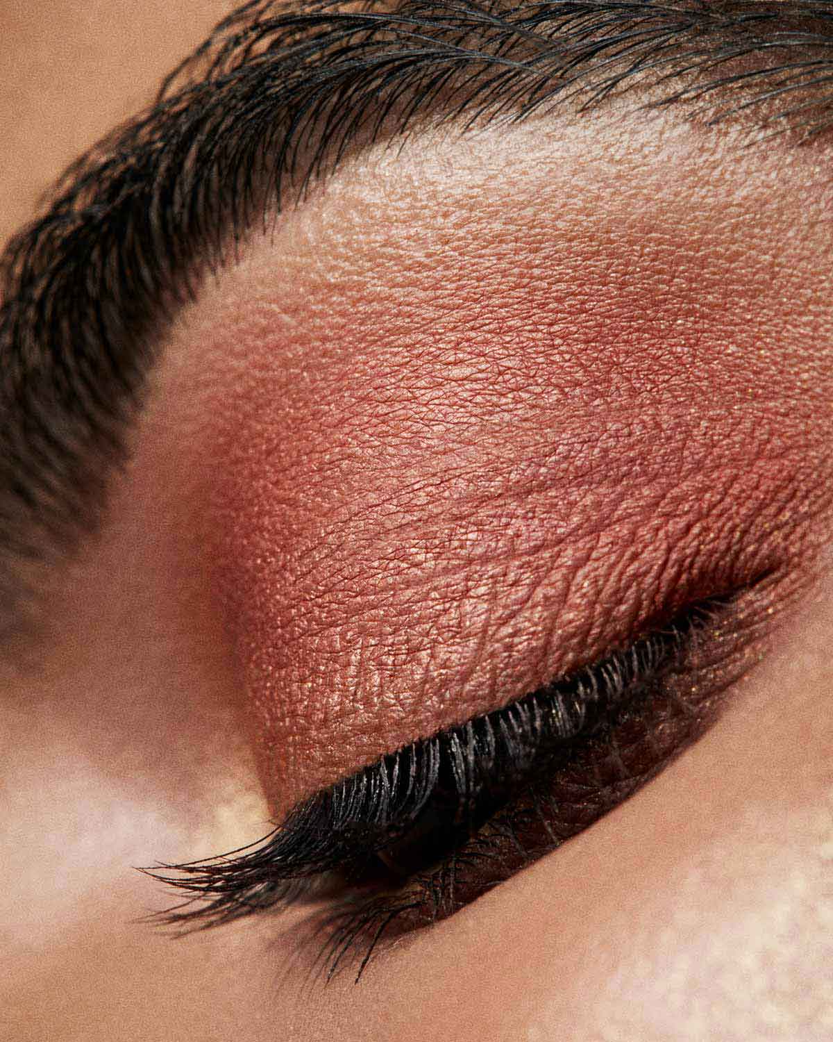 Snap Shadows Mix & Match Eyeshadow Palette - Peach | Buildable Matte & Shimmer Eyeshadows | Perfect for Day to Night Makeup Looks