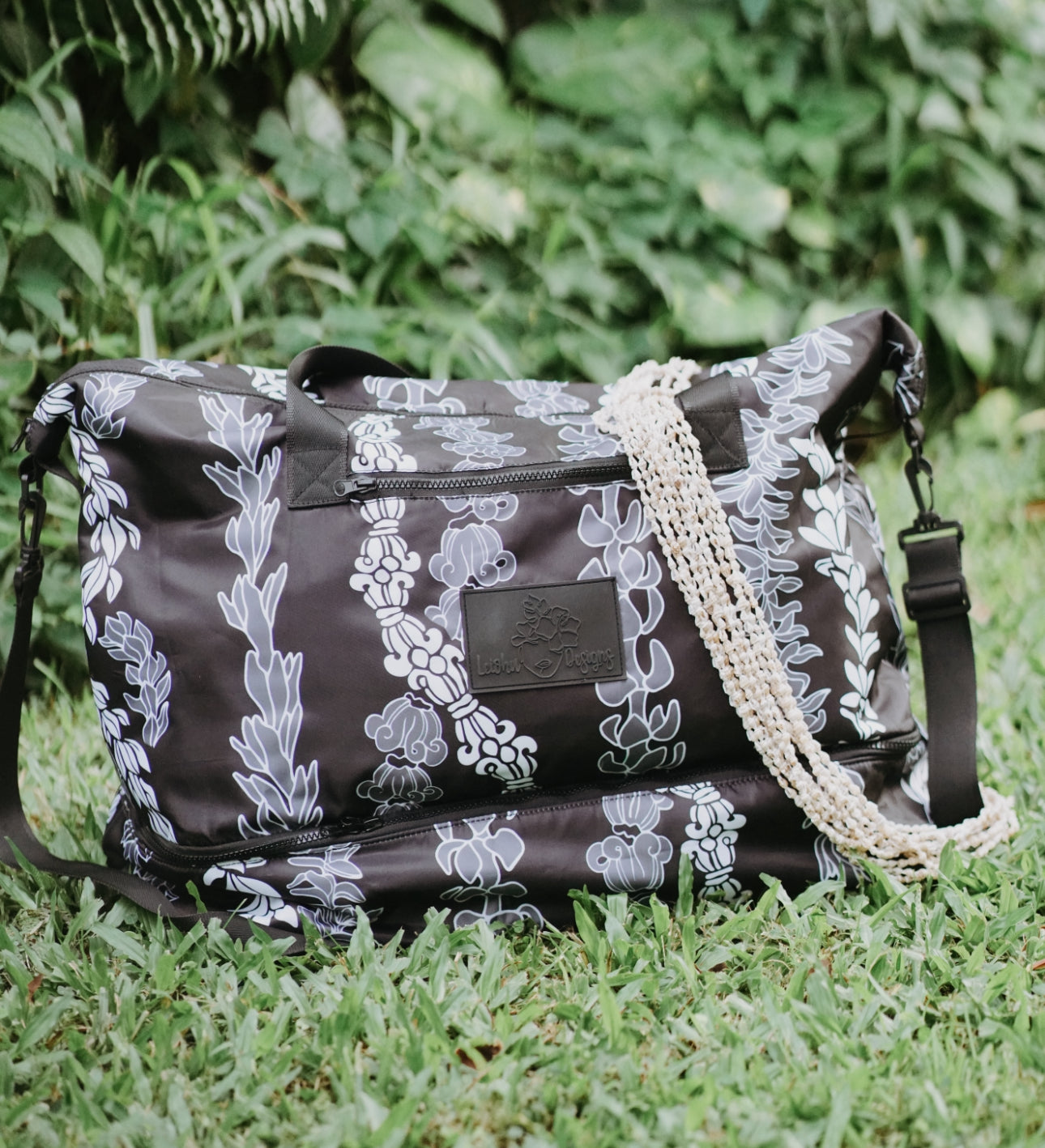 Kahakai The Weekender 2.0 Forever Lei 'Ele'ele - Hawaiian Style Beach Bag for Women, Durable & Water-Resistant, Perfect for Travel, Vacation & Beach Outings