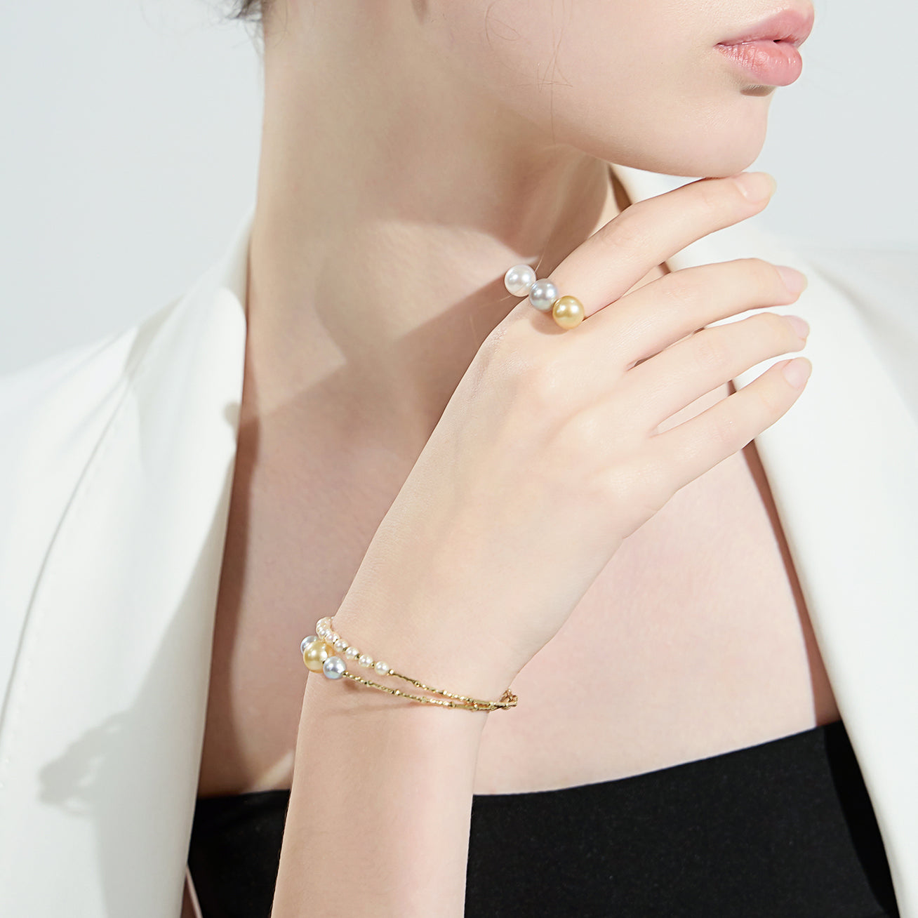 18K Solid Gold South Sea Akoya Pearl Bracelet KB00033 | Elegant Pearl Jewelry for Women | Perfect for Weddings, Parties & Special Occasions