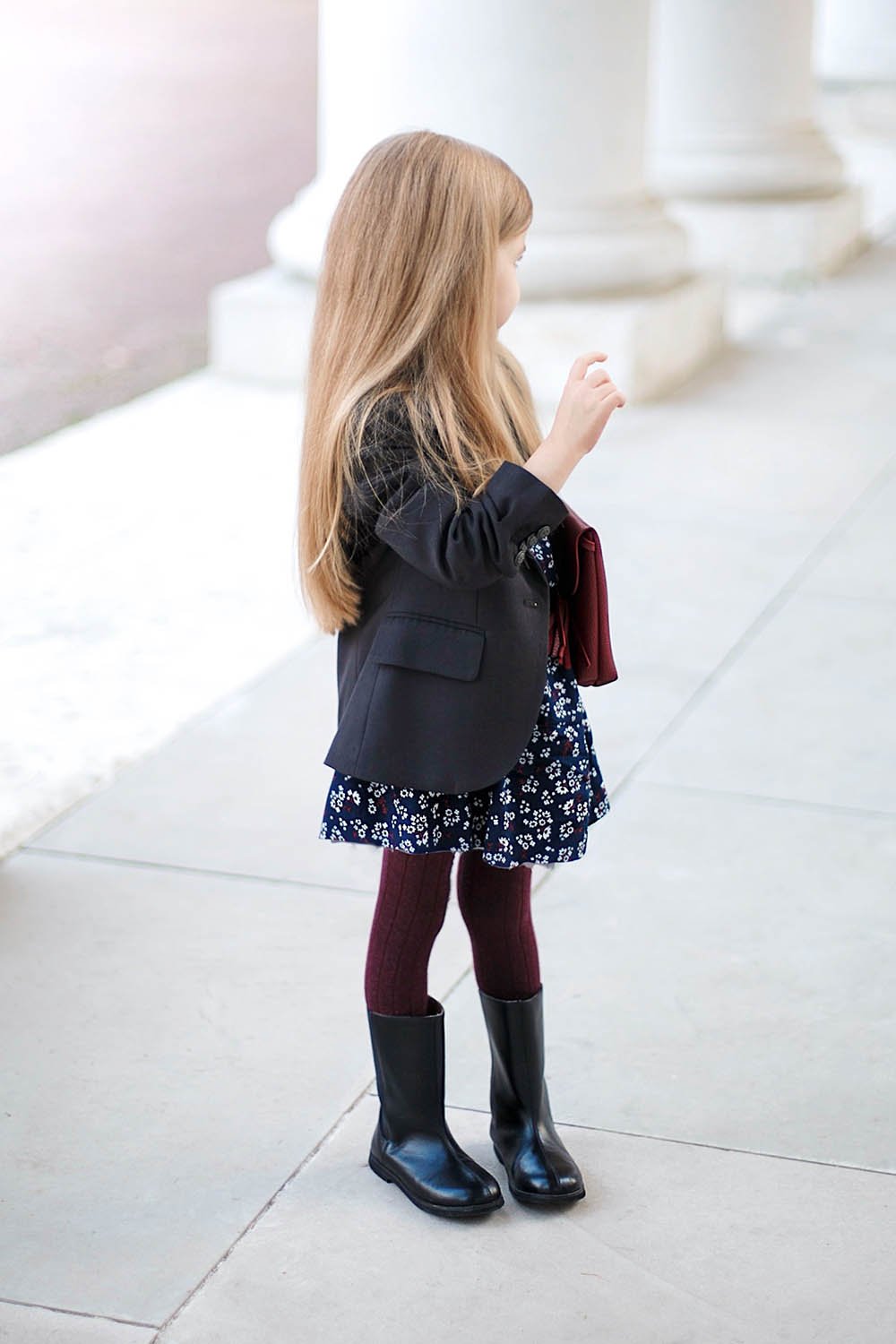 Sarah Black - Elegant & Comfortable Women's Fashion Dress for Casual Wear, Parties & Special Occasions