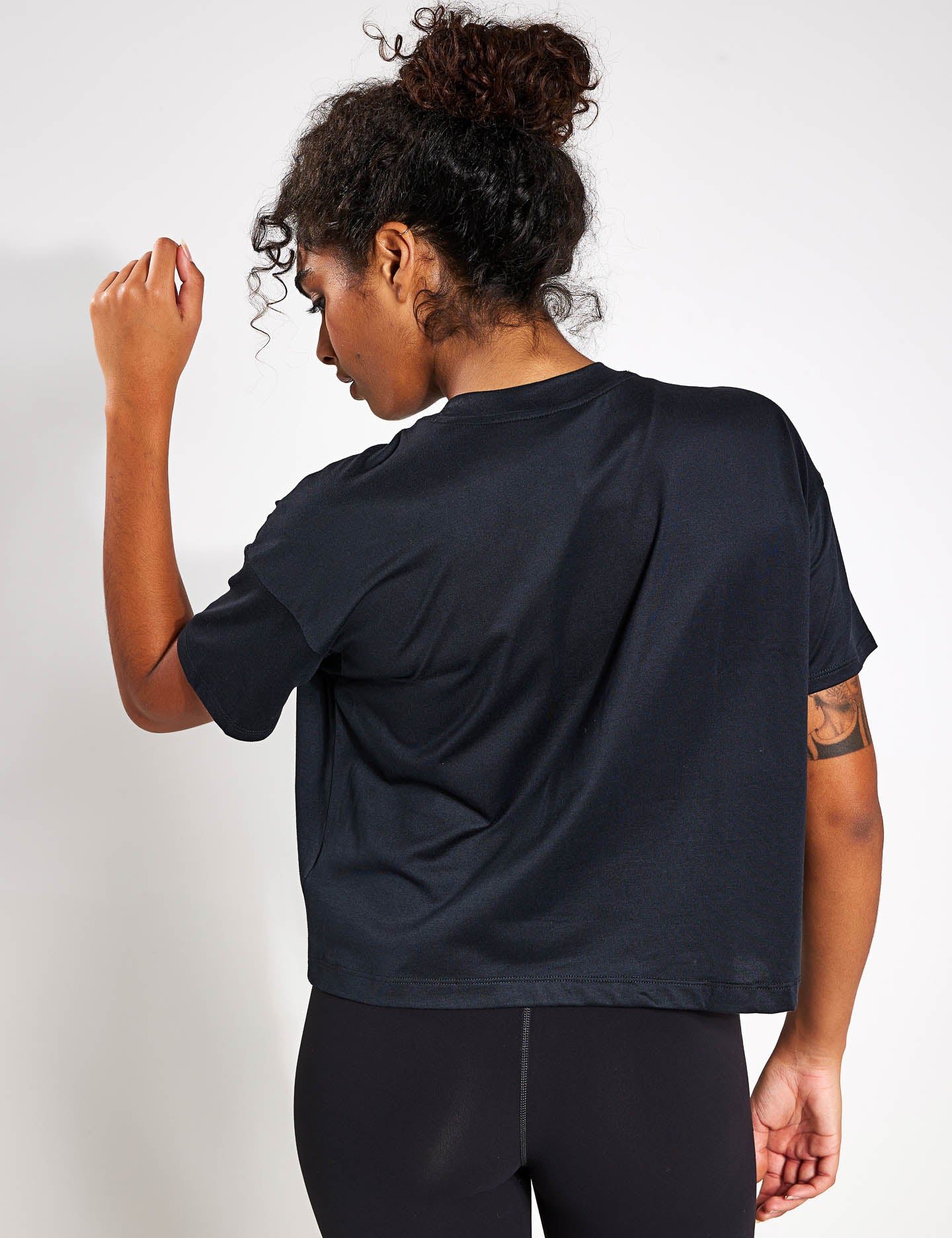 Energy Tee - Black Heather | Soft & Comfortable Men's T-Shirt for Workout, Gym & Casual Wear