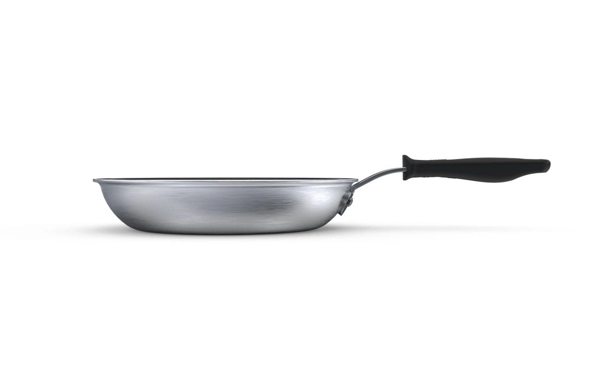 Vollrath Tribute 14-Inch Tri-Ply Non-Stick Stainless Steel Fry Pan - Professional Restaurant Quality Cookware for Sautéing, Frying & Stir-Frying at Home