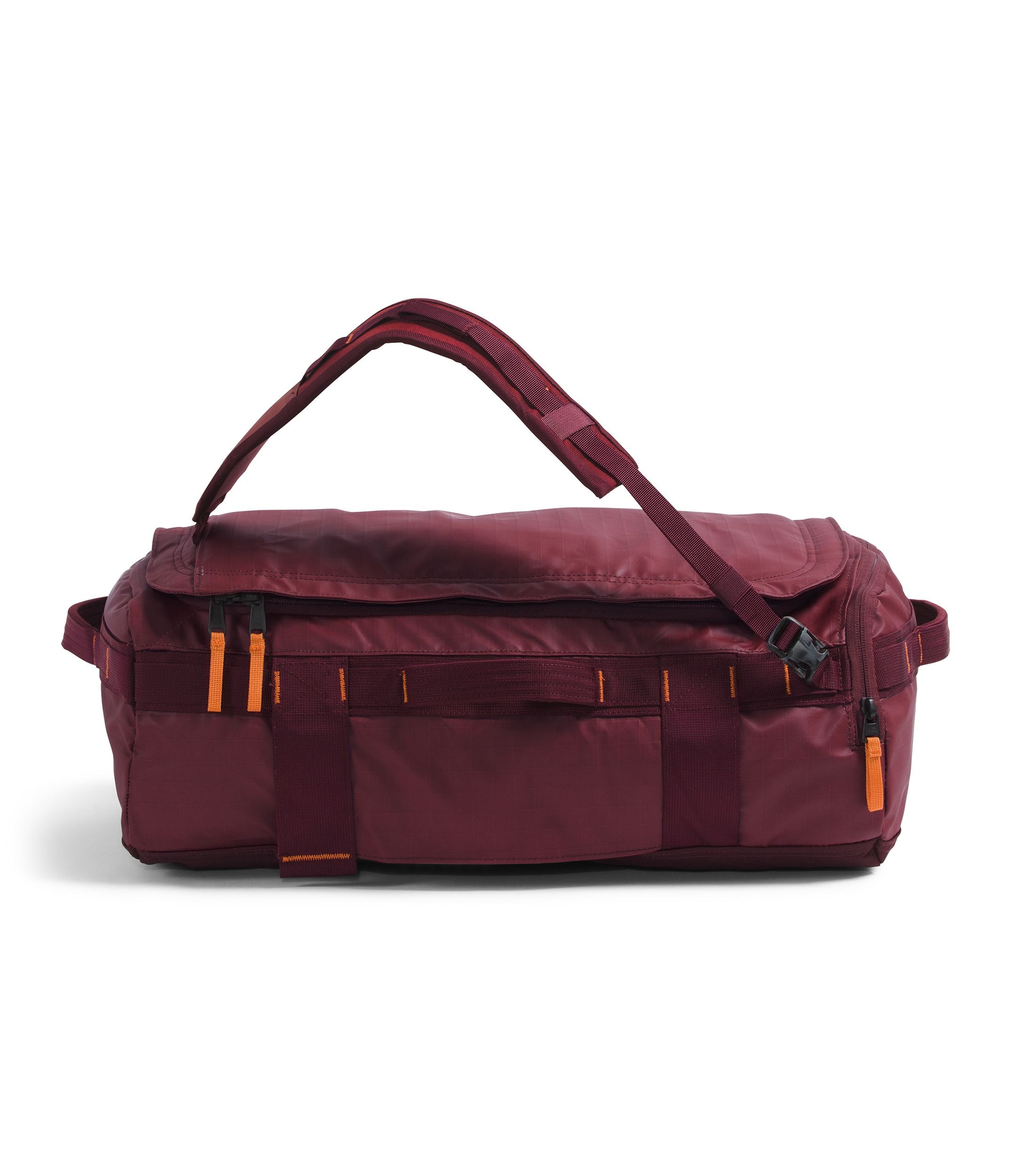 The North Face Base Camp Voyager Duffel 32L - Durable Travel Duffel Bag for Hiking, Camping & Gym - Water-Resistant & Lightweight Carry-On Luggage