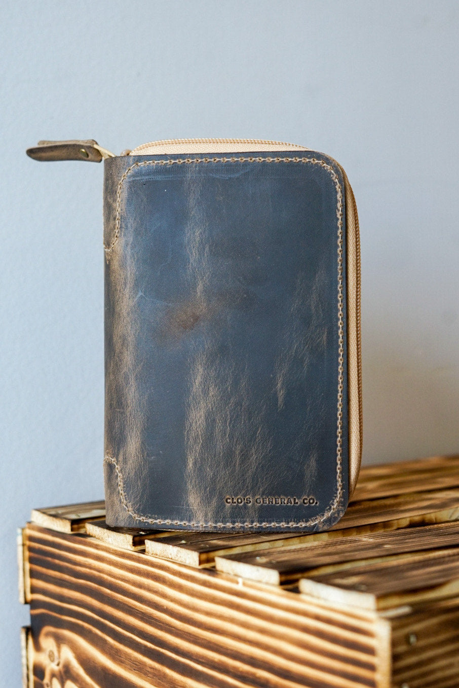 Premium Jewelry Travel Case - Hillbilly Sepia Color - Perfect for Organizing Necklaces, Rings & Earrings on Trips