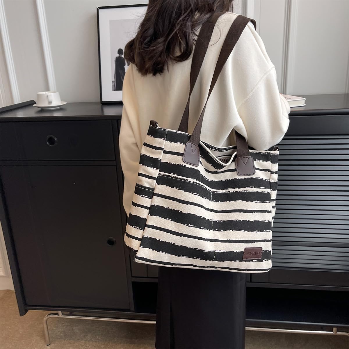 Stylish Canvas Tote Bag for Women & Men - Crossbody Shoulder Bag with Zipper & Multiple Pockets - Durable Messenger Satchel Purse for Work, Travel & Daily Use