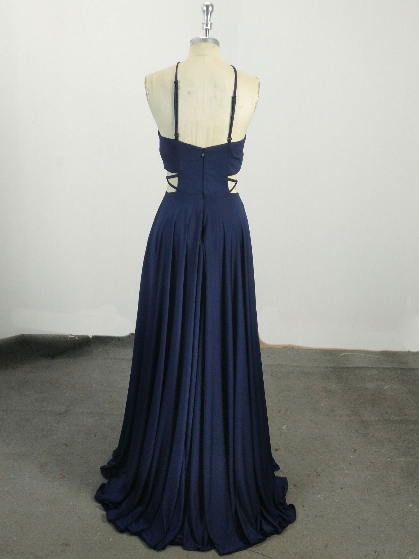 Elegant Chiffon Blue Long Prom Dress for Women - Formal Evening Gown for Homecoming, Ball, and Special Occasions