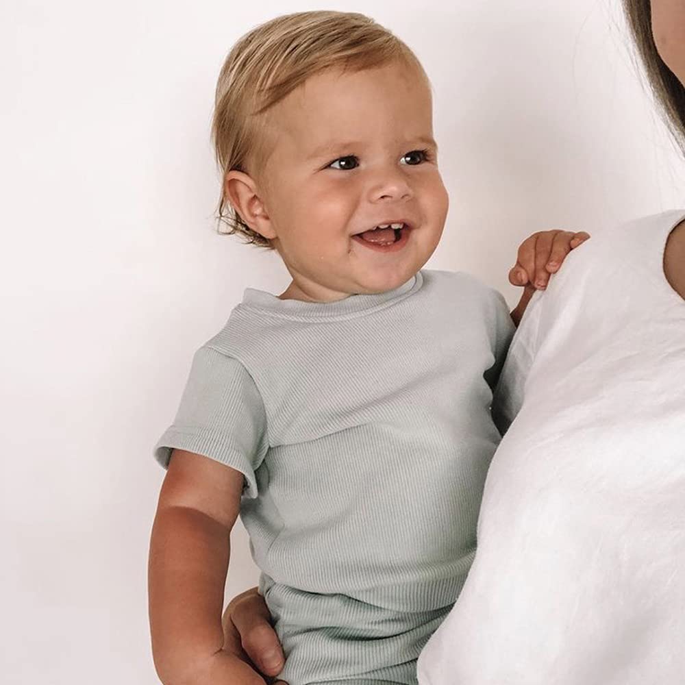 MYGBCPJS 2-Piece Baby Boys & Girls Cotton Short Sleeve Top + Bloomer Shorts Outfit Set - Soft & Comfortable Summer Playwear for Toddlers
