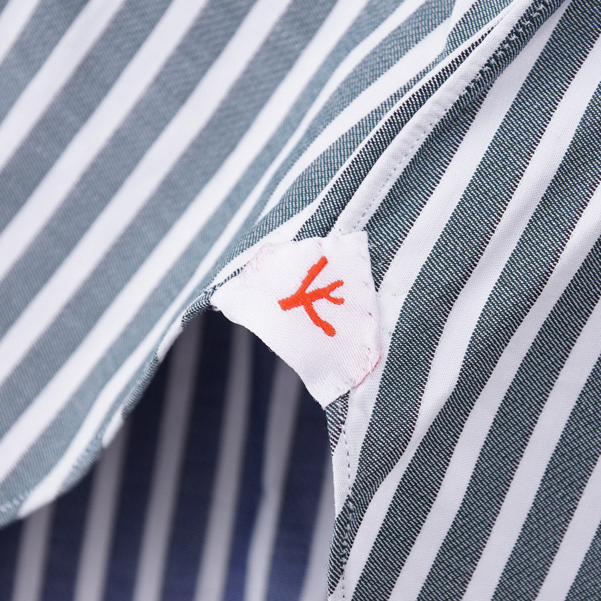 Isaia Tailored Fit 'Mix' Cotton Shirt for Men | Premium Slim Fit Dress Shirt | Business Casual & Office Wear | Formal & Wedding Attire