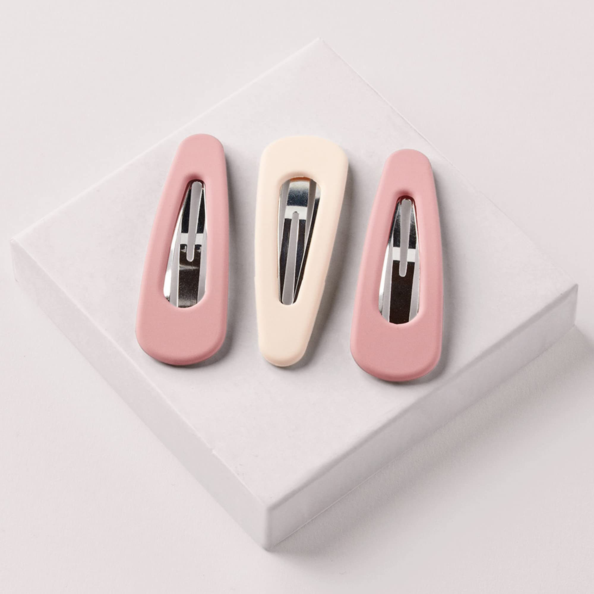 The Hair Edit Snap Triangles Clips - Non-Slip Hair Clips for Women, Girls - Perfect for Ponytails, Braids & Updos - Trendy Hair Accessories for Everyday, Work & Special Occasions