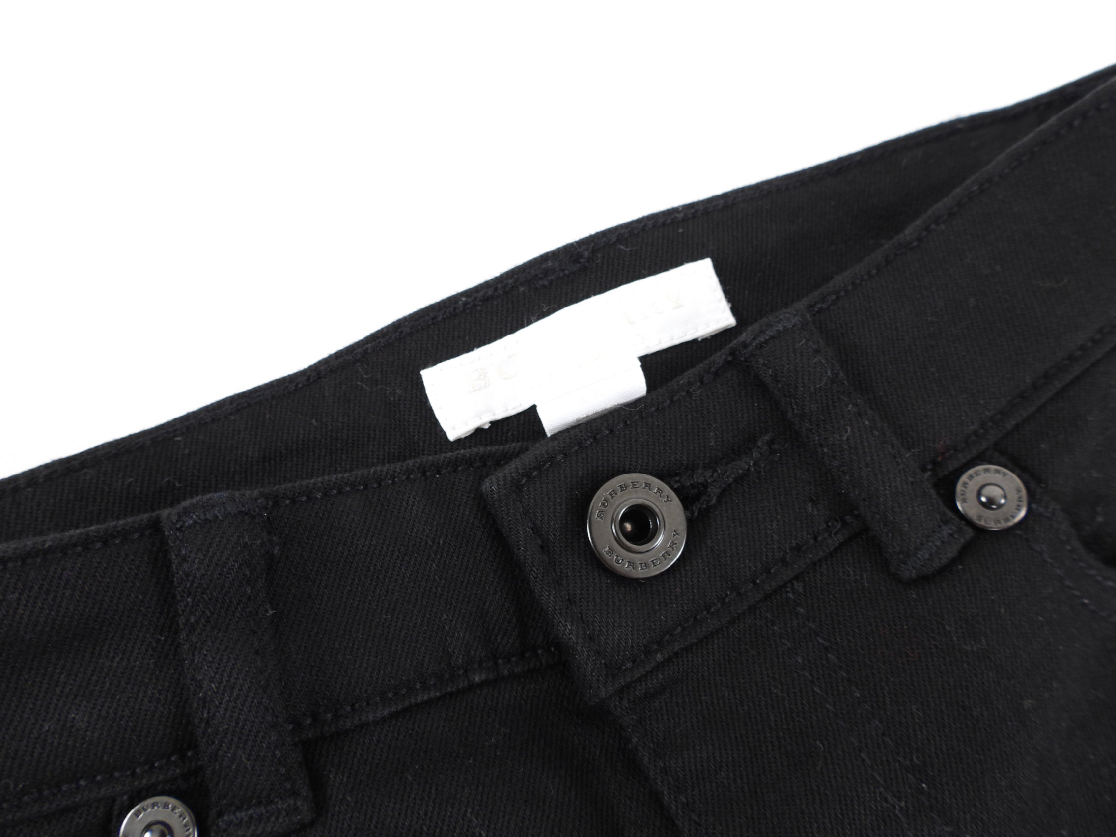 Burberry Kids Black Denim Jeans for Boys & Girls - Comfortable & Stylish 6 Months Size - Perfect for Casual Outings & Family Photos