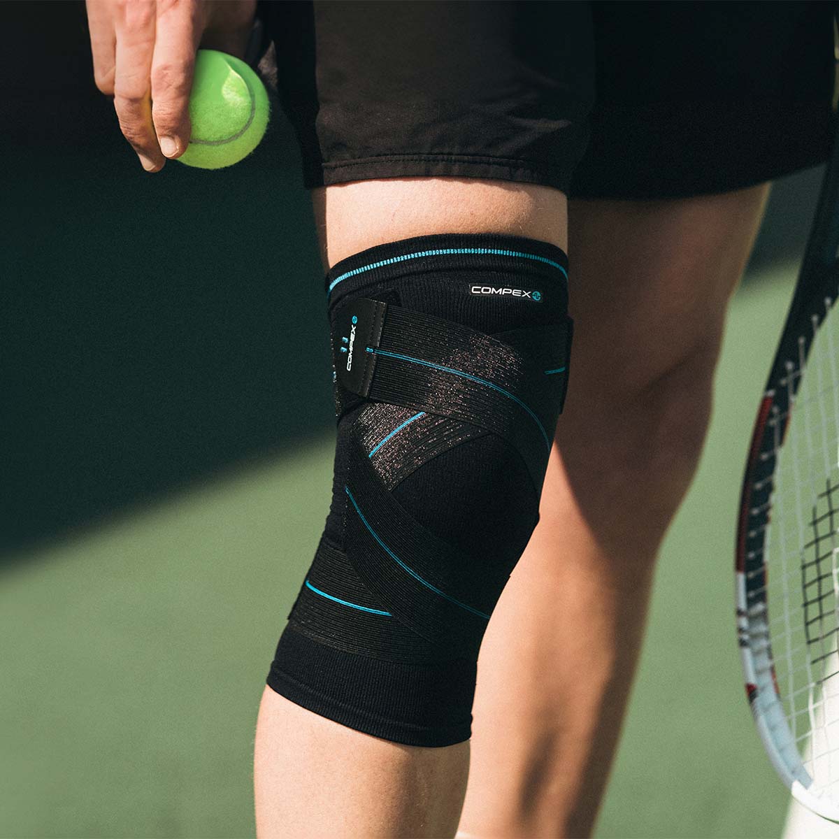 Compex ACTIV'® High-Performance Knee Support Brace - Pain Relief & Joint Stability for Running, Sports & Daily Activities