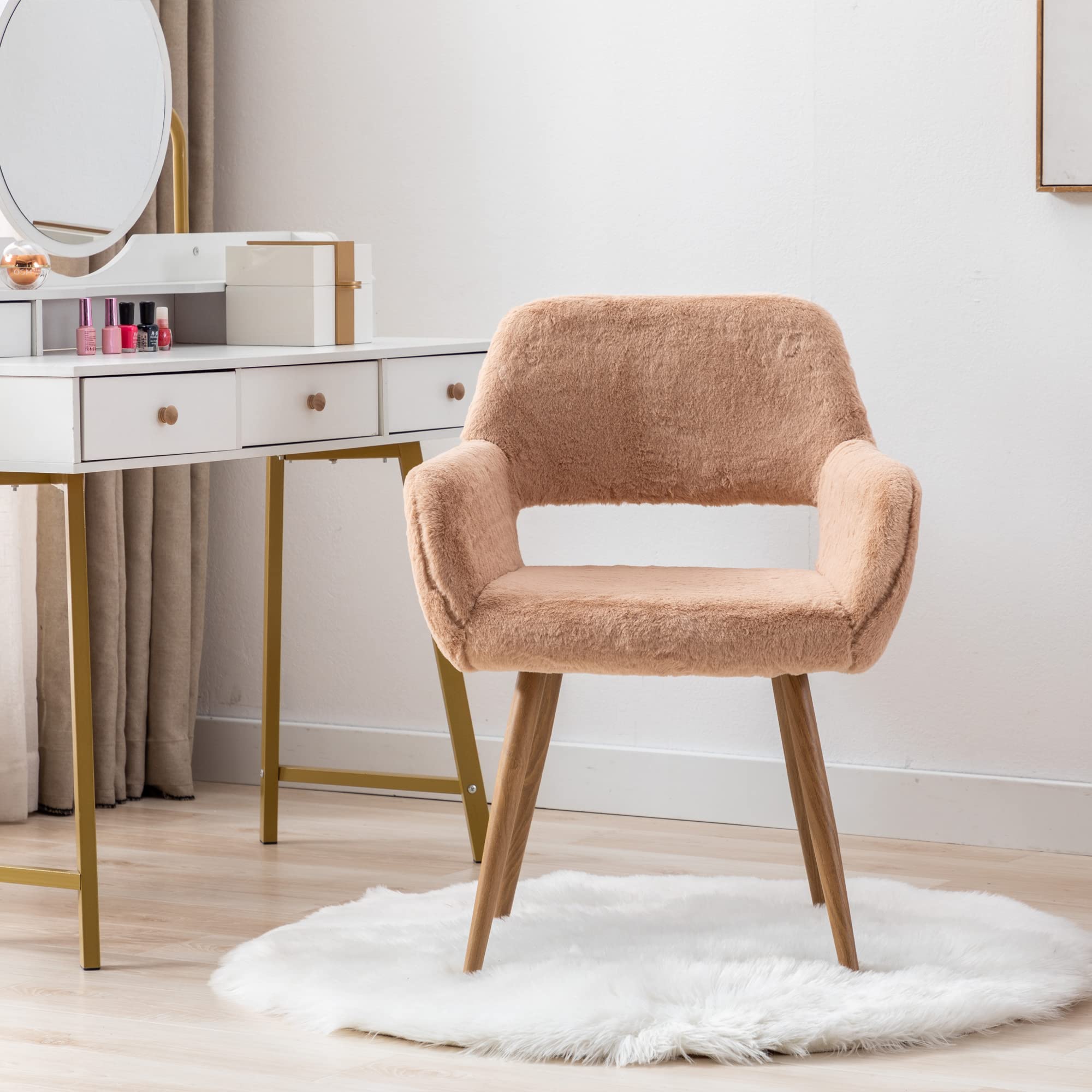 Mid-Century Modern Faux Fur Accent Chair - Soft & Comfy Armchair with Wood-Look Metal Legs for Living Room, Dining Room, Home Office & Vanity | No Wheels, Camel Color | Perfect for Teens, Makeup Desks & Cozy Reading Nooks
