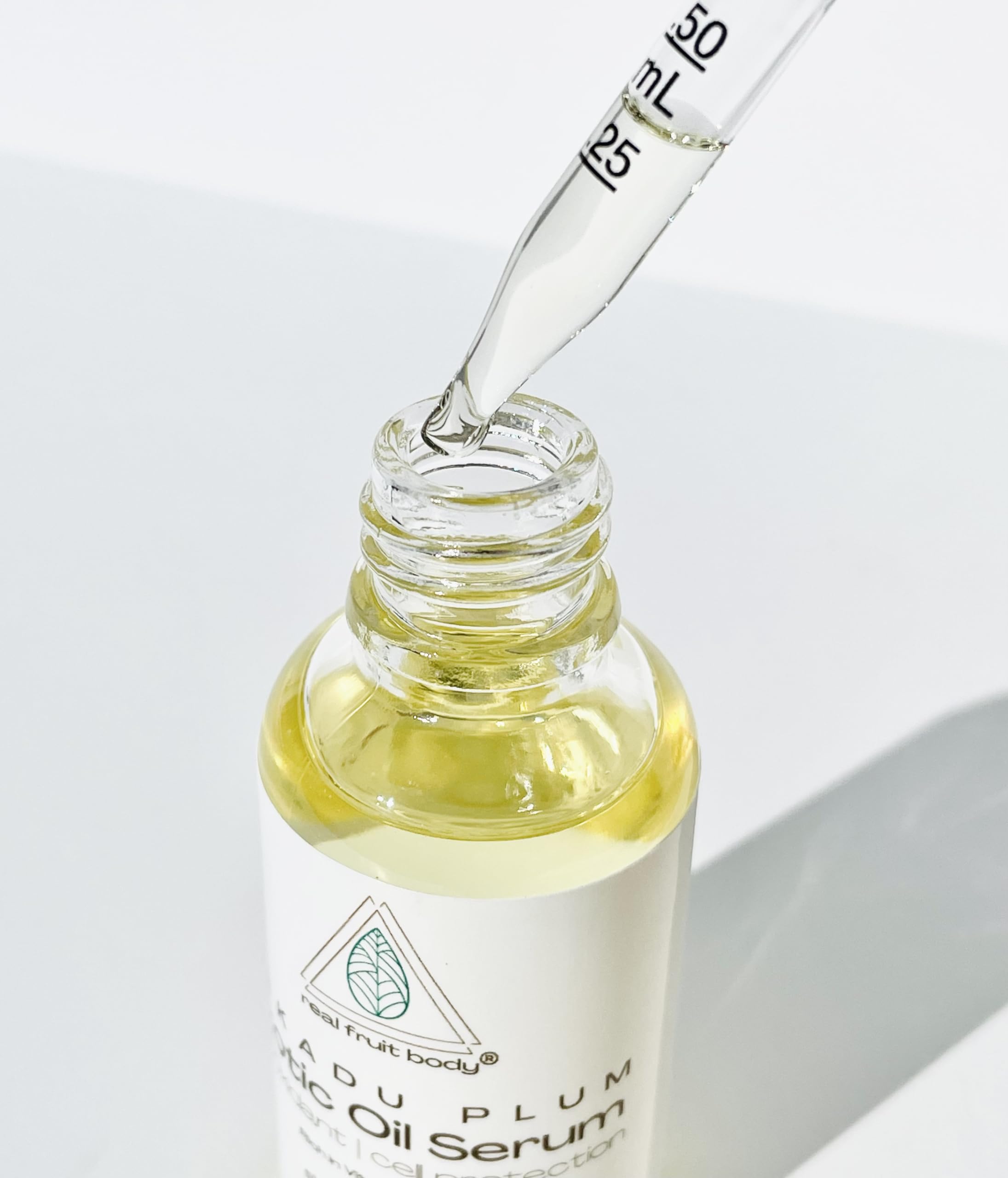 Real Fruit Body® Kakadu Plum Exotic Oil Serum - 100% Pure & Natural Cold-Pressed Face Serum, Leaping Bunny Certified Cruelty-Free, Organic & Vegan (1 Fl Oz/30ml) - Hydrating Anti-Aging Facial Oil for Dry Skin & Night Care Routine