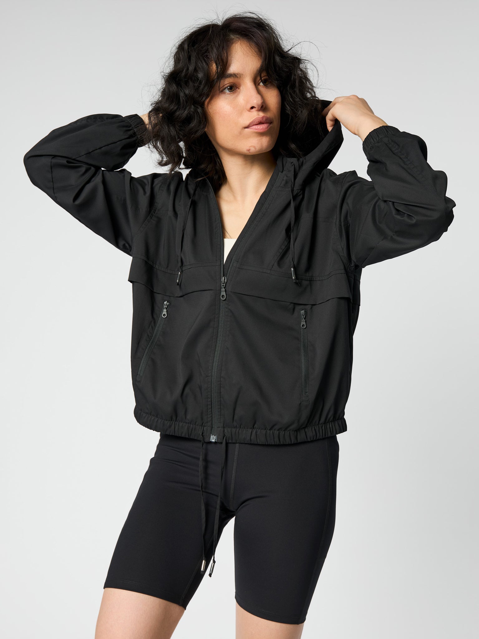Girlfriend Collective Allie Hooded Windbreaker Jacket for Women - Lightweight Water-Resistant Windbreaker with Hood - Perfect for Running, Hiking & Outdoor Activities (Black)