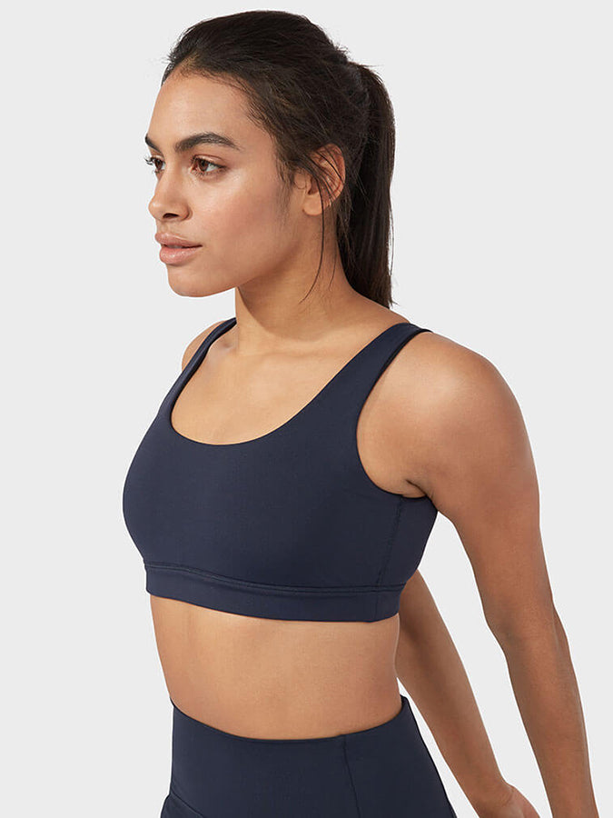 Manduka Presence Women's Yoga Bra - Double Strap Support for High-Intensity Workouts & Hot Yoga | Breathable & Moisture-Wicking Activewear for Women