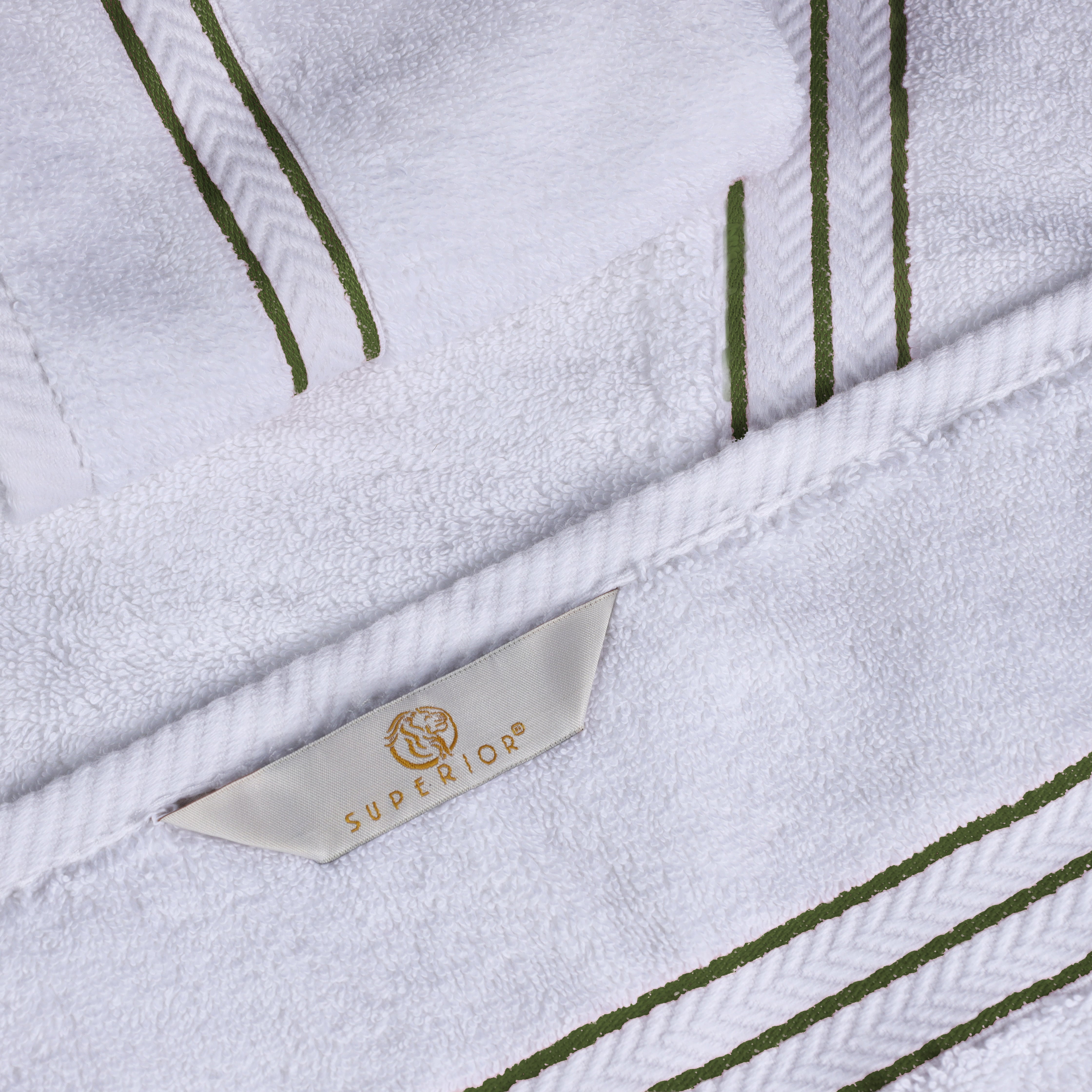 Premium Turkish Cotton Ultra Plush 3-Piece Bath Towel Set - Super Absorbent, Soft & Luxurious for Spa, Bathroom, and Beach Use