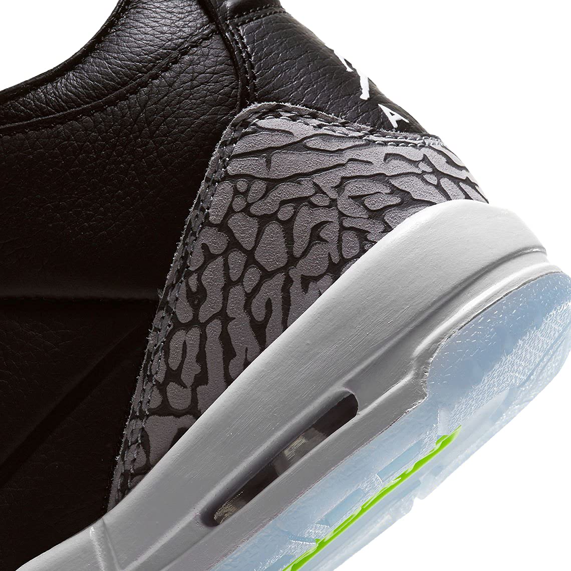 Jordan Air 3 Retro SE Sneakers for Boys - Big Kids Basketball Shoes for Sports & Casual Wear