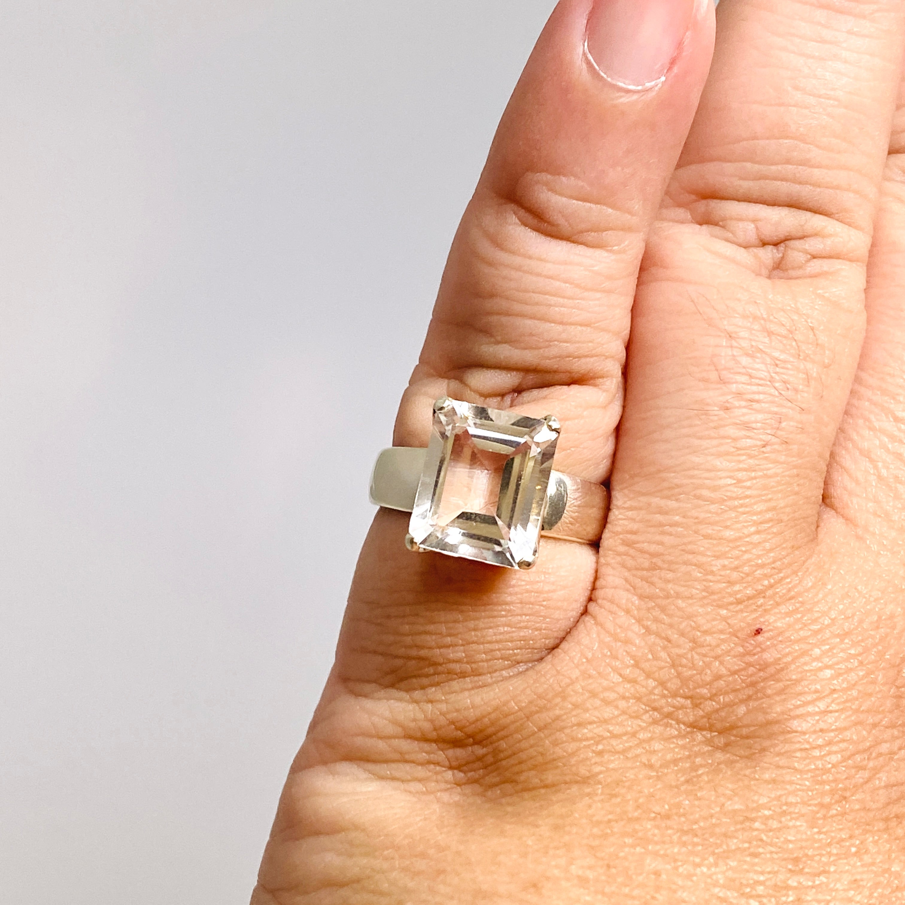 Emerald Cut Clear Quartz Ring - Size 8.5 PRGJ712 - Elegant Faceted Gemstone Jewelry for Women, Perfect for Weddings, Anniversaries & Special Occasions