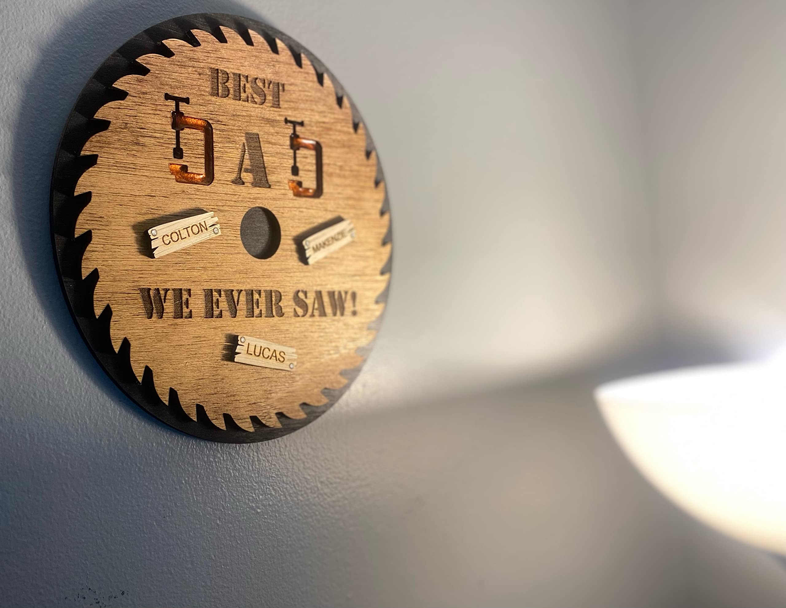 Personalized Father's Day Wood Sign - Custom Dad Gift with Up to 7 Names - Double Layered Miniature Wood Board - Perfect for Home Decor, Office Display & Special Occasions