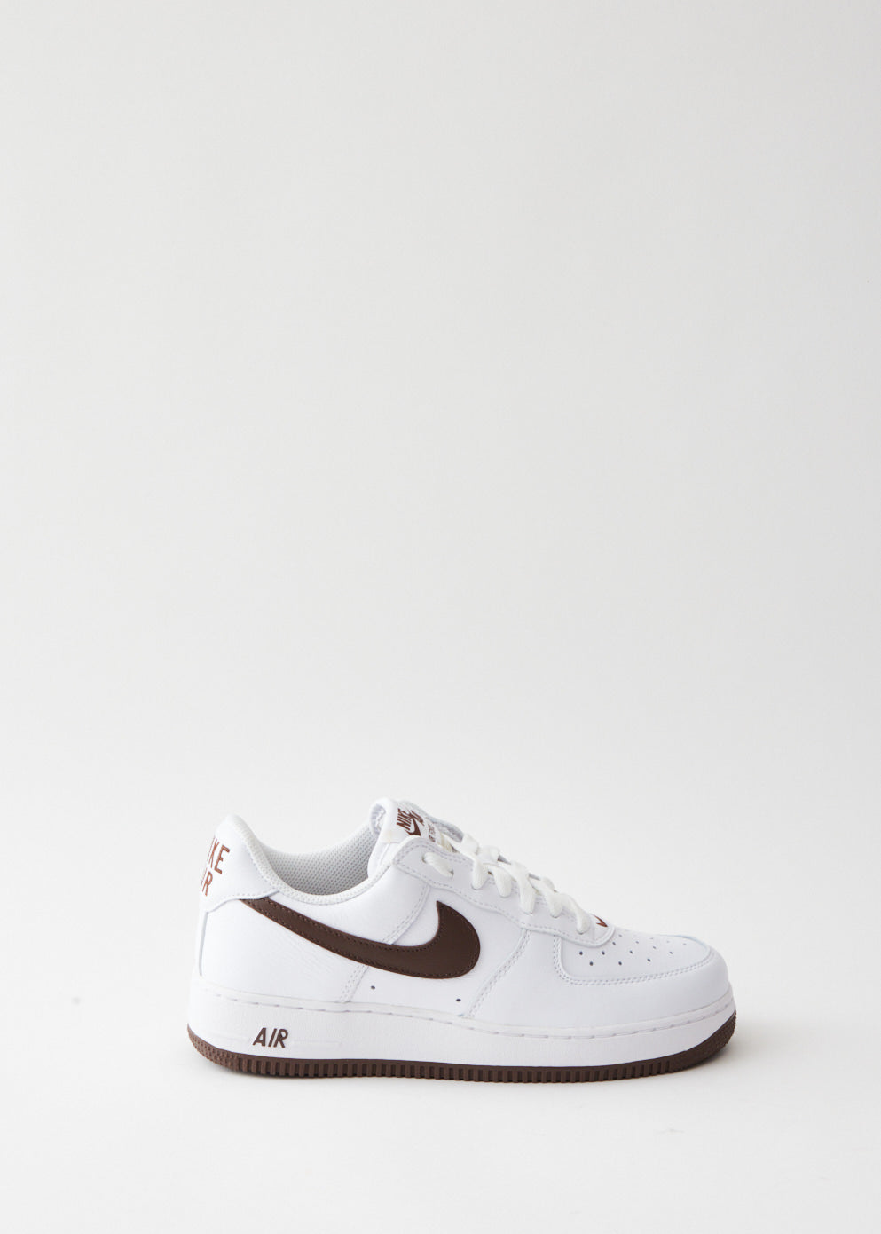 Nike Air Force 1 Low Retro 'Colour of the Month' Sneakers - Men's Classic White Basketball Shoes for Casual Wear & Street Style Fashion