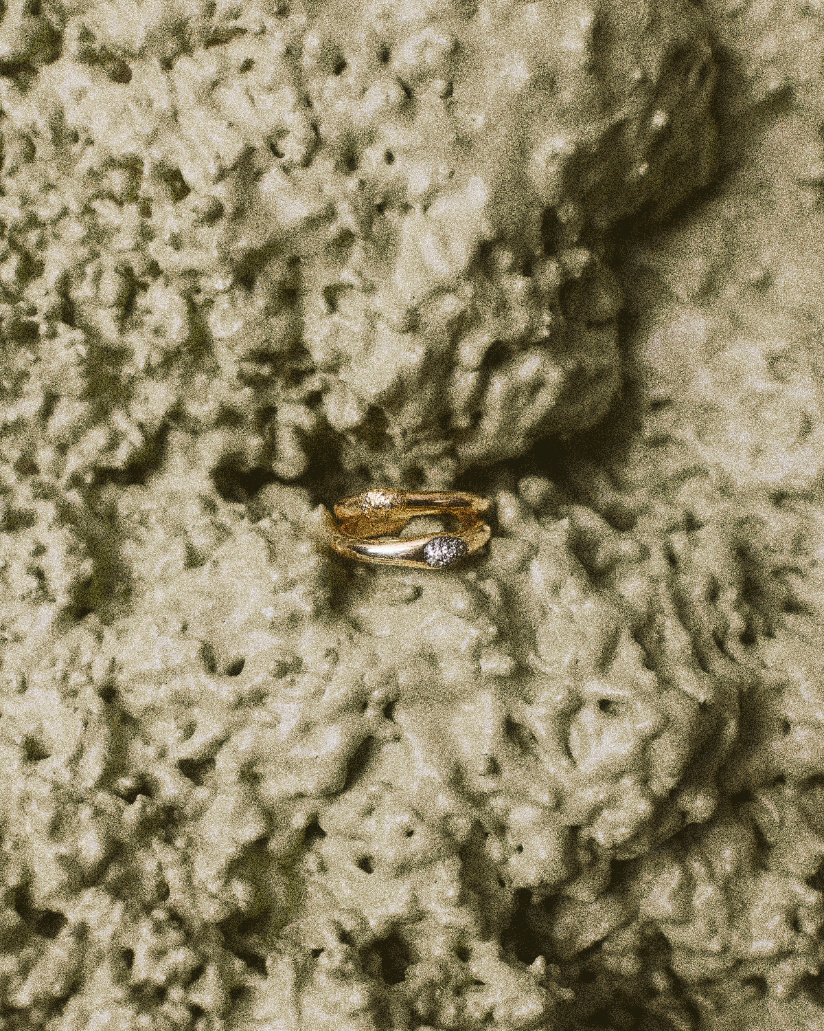 GRID 2 The Rocks Ring Set - Stainless Steel Wedding Band for Men & Women - Perfect for Anniversary, Engagement & Everyday Wear