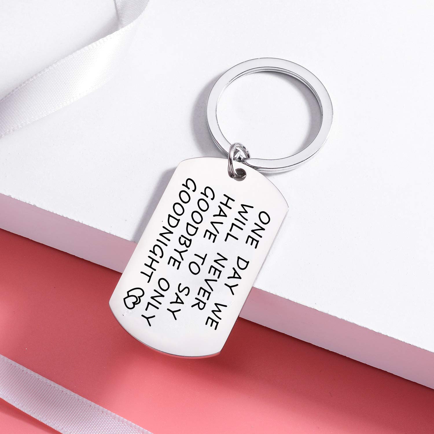 NZztont Couple Keychain - Romantic Boyfriend & Girlfriend Gifts, Husband & Wife Jewelry Keyring - Perfect for Anniversaries, Valentine's Day & Relationship Keepsakes