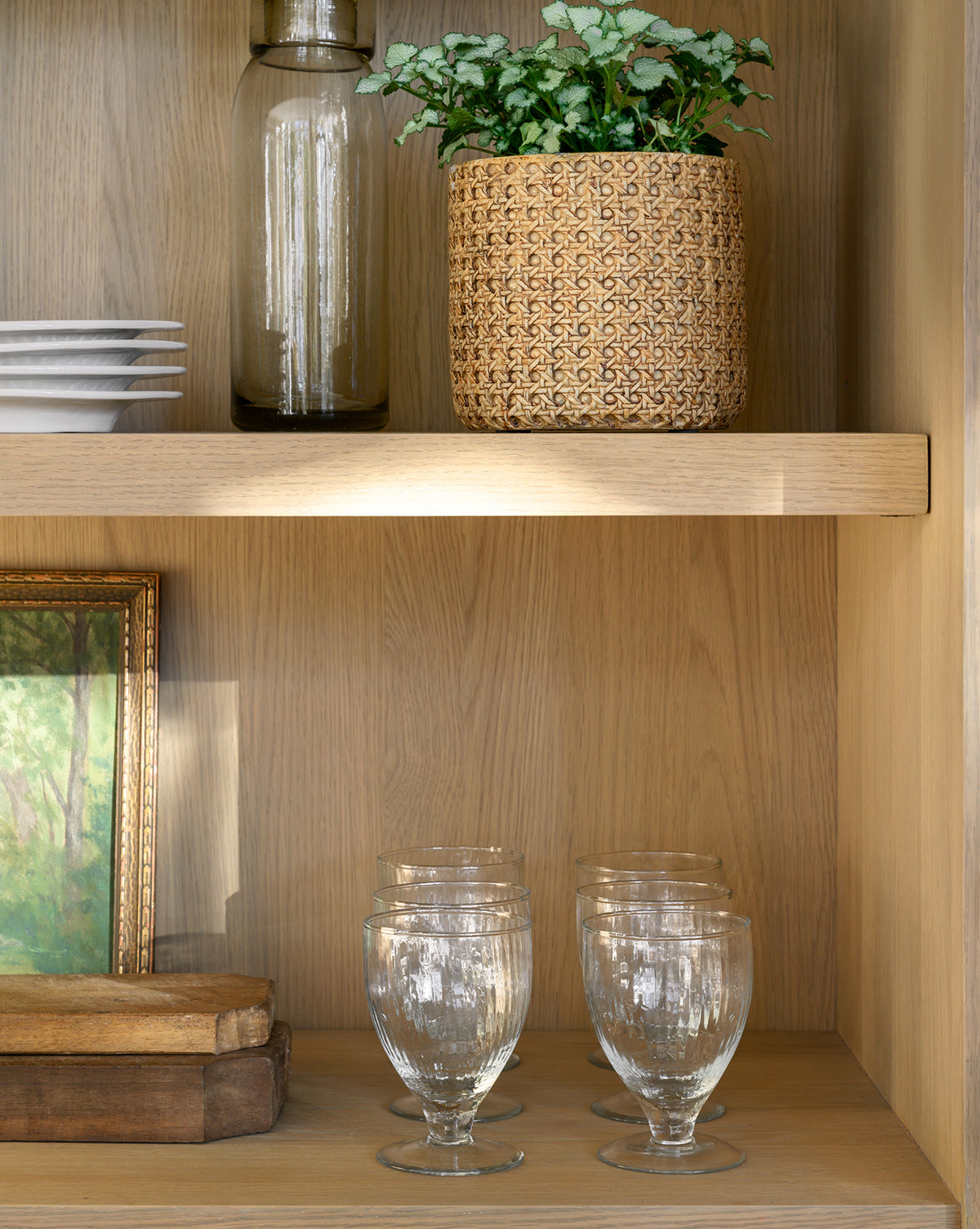 Premium Ribbed Wine Glasses Set of 4 - Elegant Stemware for Red & White Wine - Perfect for Dinner Parties, Weddings & Home Entertaining