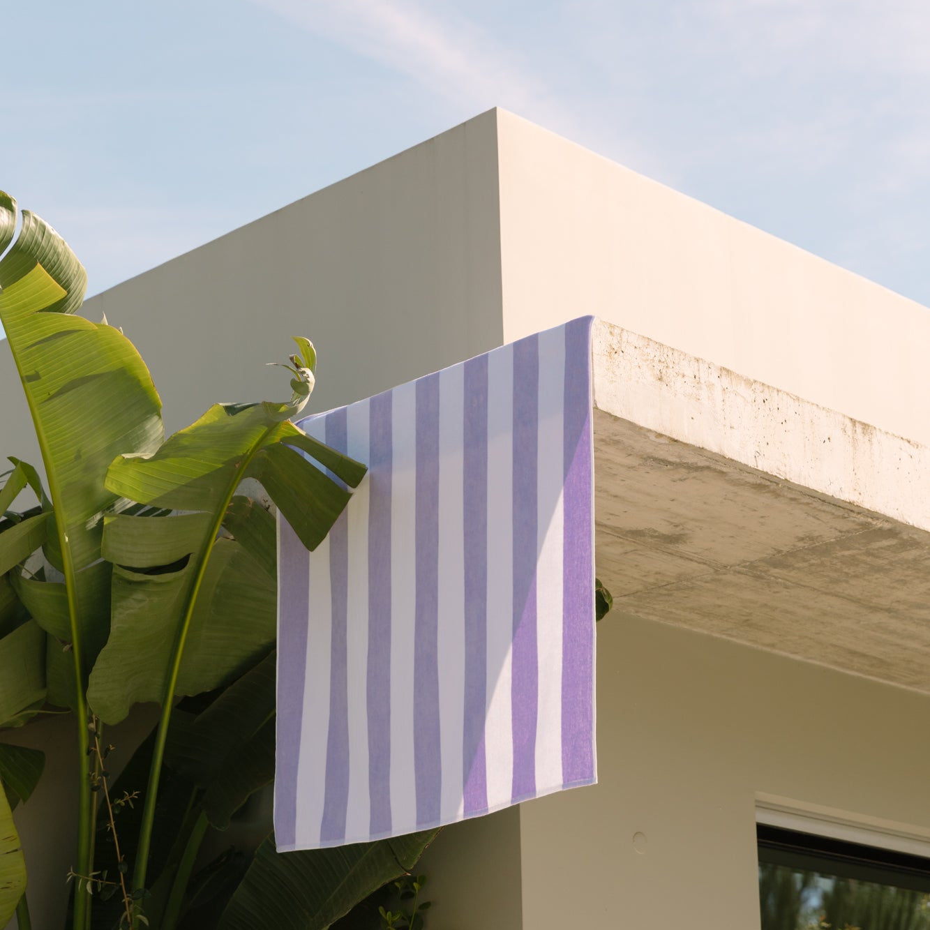 Premium Gibalta Stripes Beach Towel - Soft, Quick-Dry & Absorbent - Perfect for Pool, Beach, Vacation & Outdoor Activities