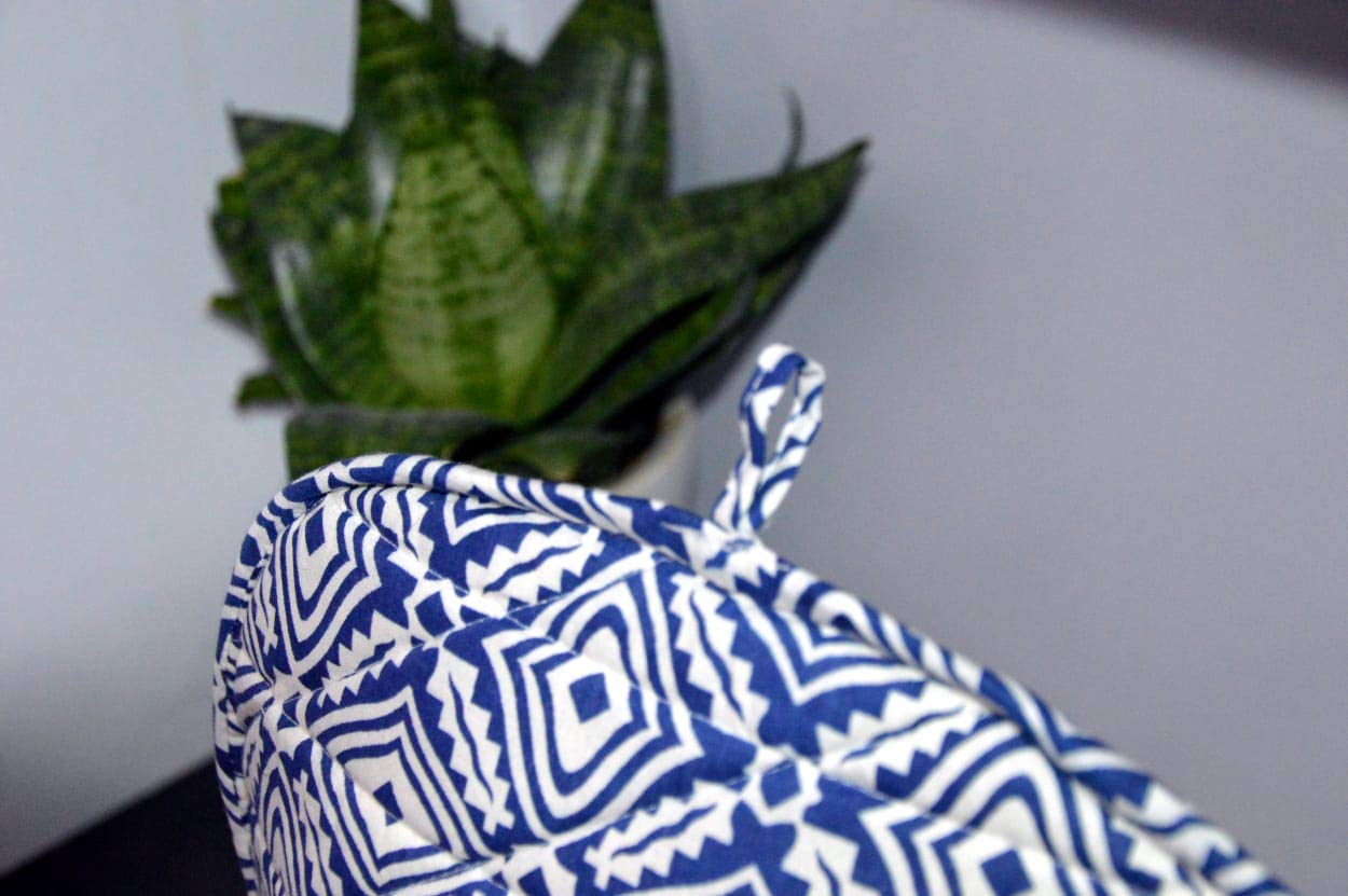 Kalap Indian Cotton Tea Cozy - Blue Floral Printed Insulated Tea Pot Cover, Traditional Tea Quilt & Warmer, 14x11 Inch - Perfect for Afternoon Tea, Gifts & Kitchen Décor